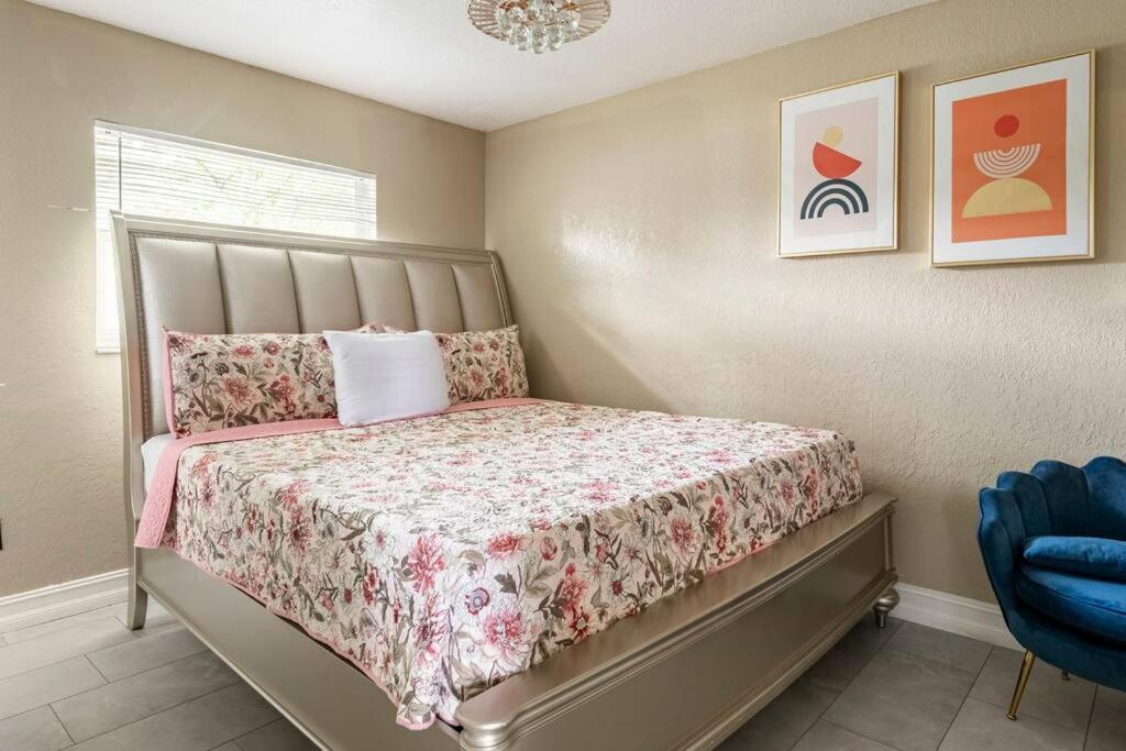 Modern 3Bedroom 2 Bathroom Home Near Universal