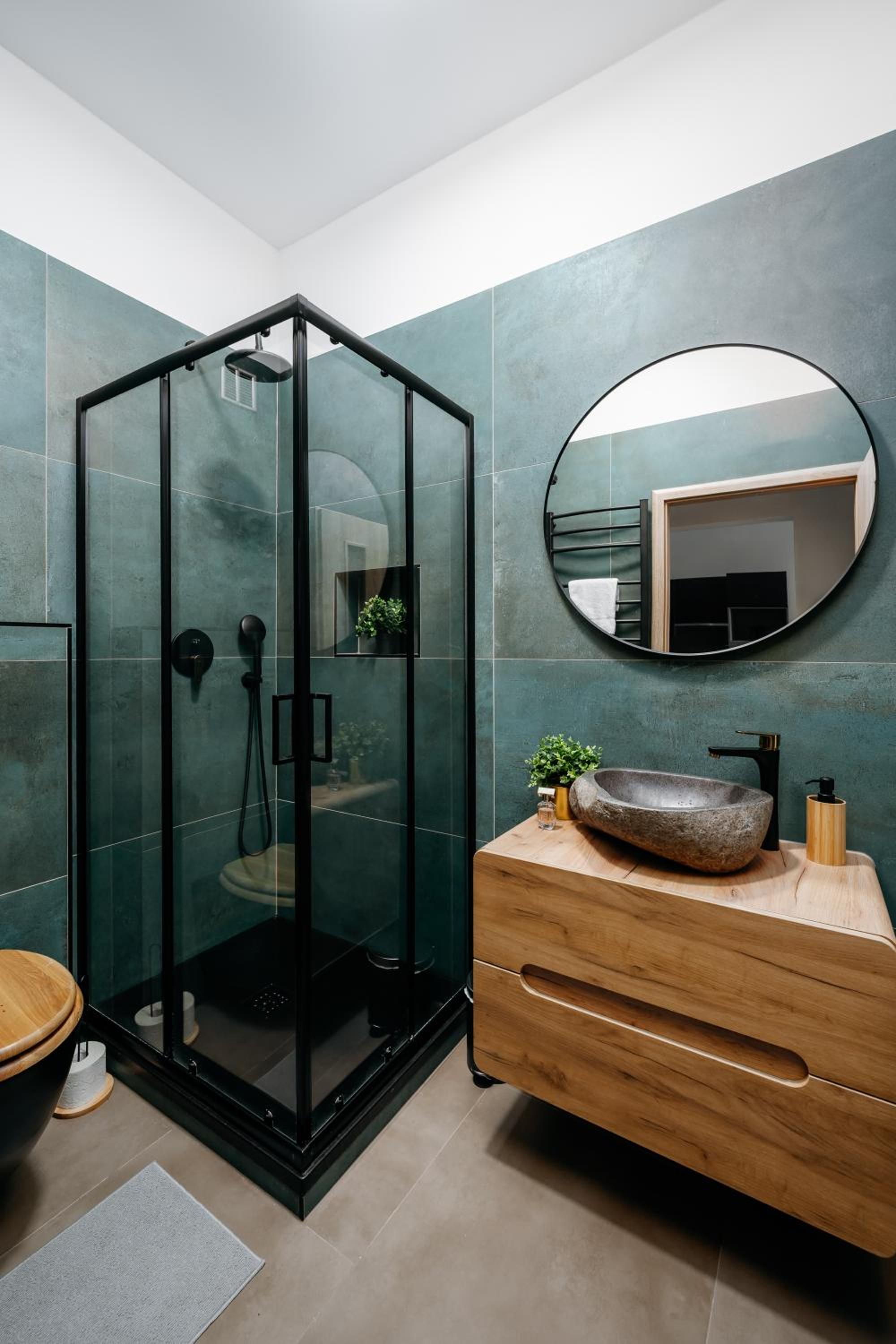 Modern one bedroom apartment in Holešovice by Prague Days