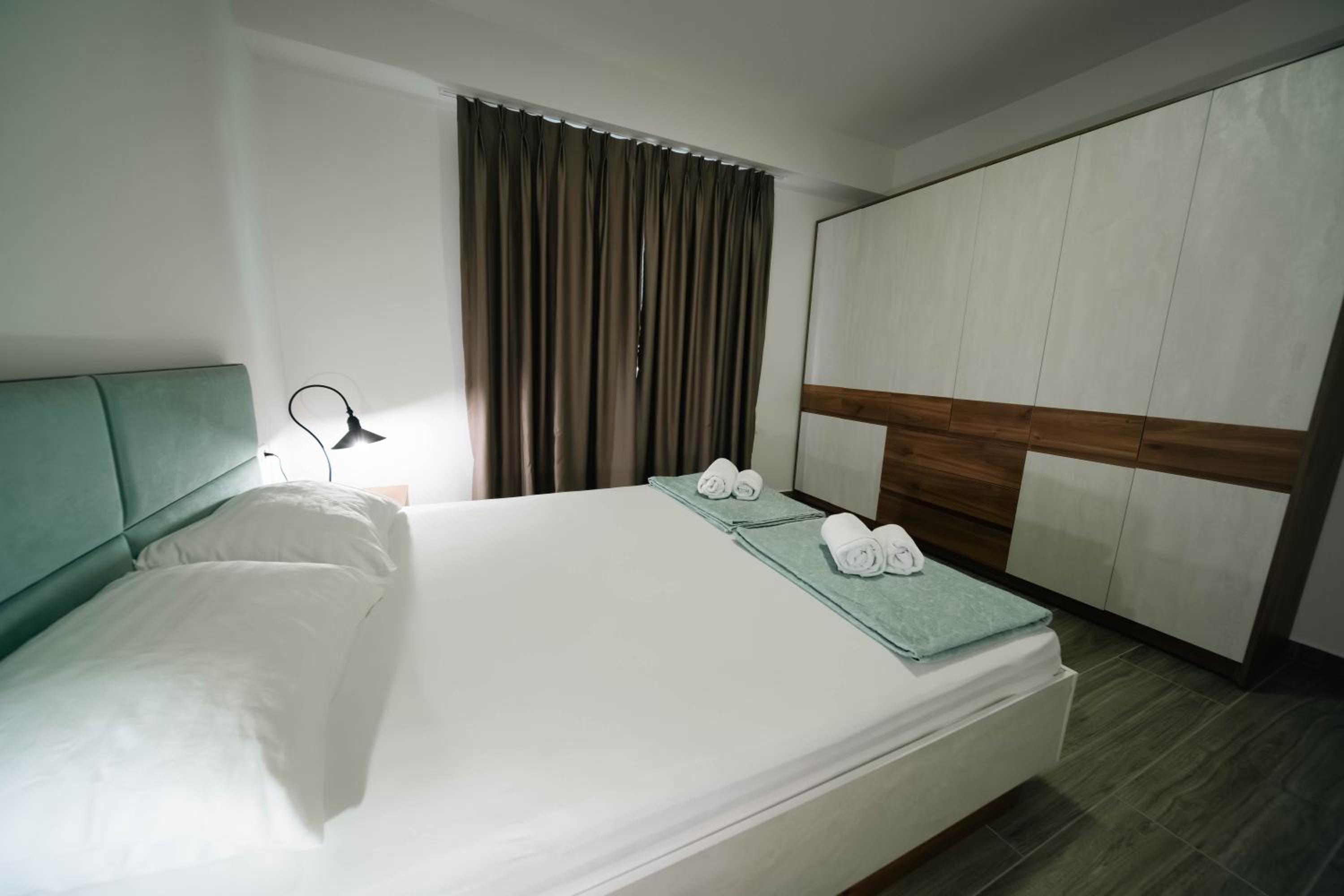 Eyebee apartments