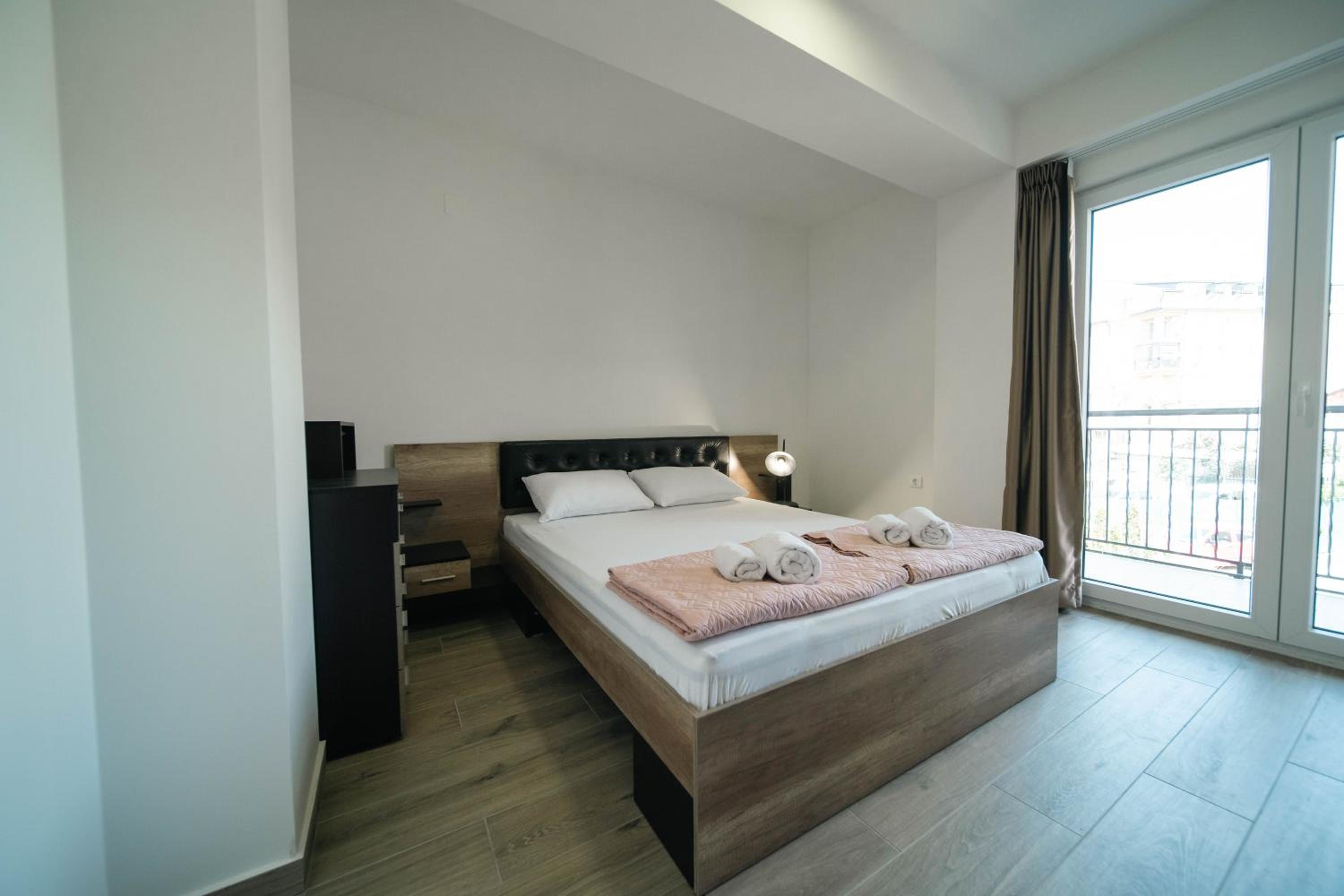 Eyebee apartments