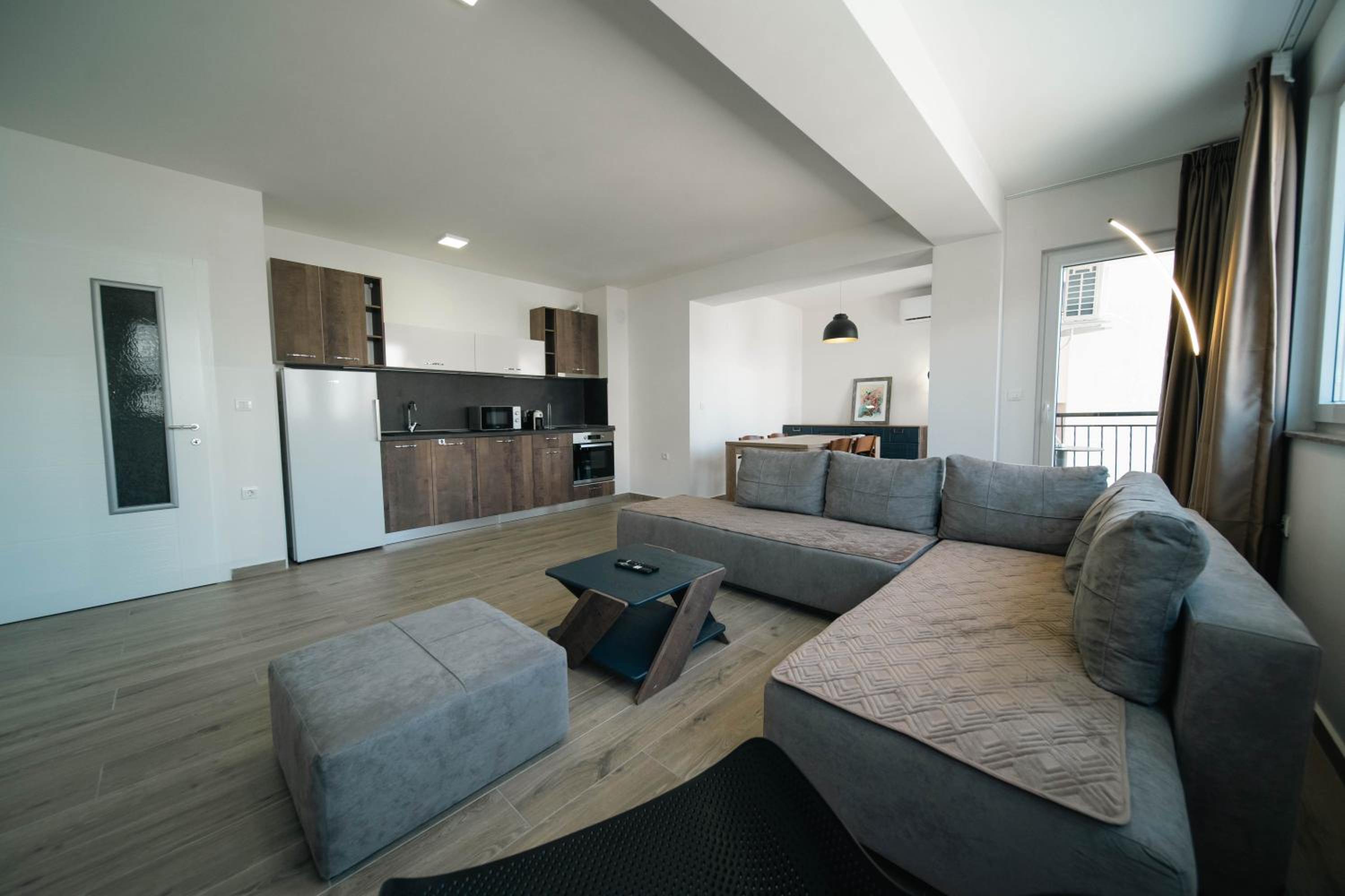 Eyebee apartments