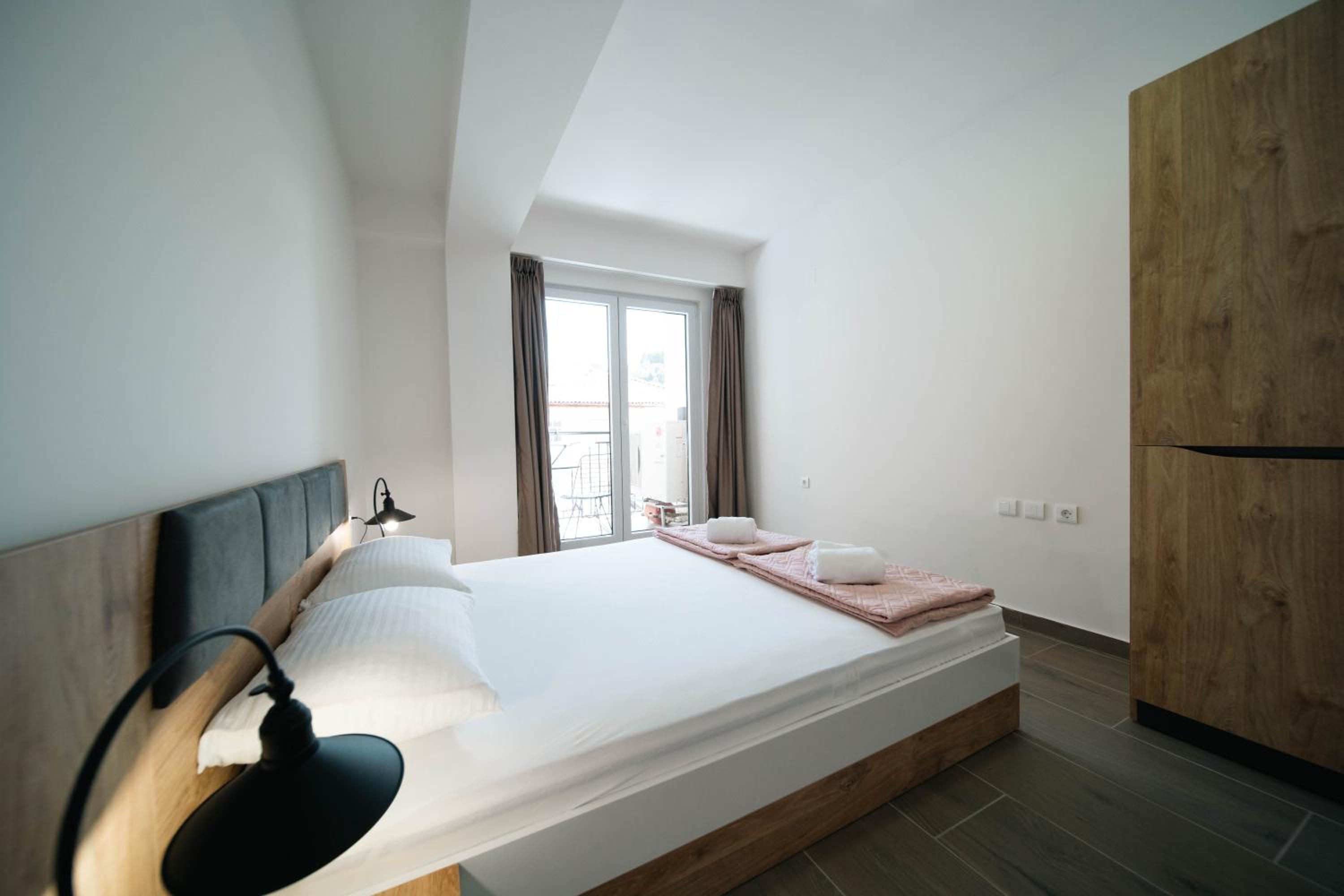 Eyebee apartments