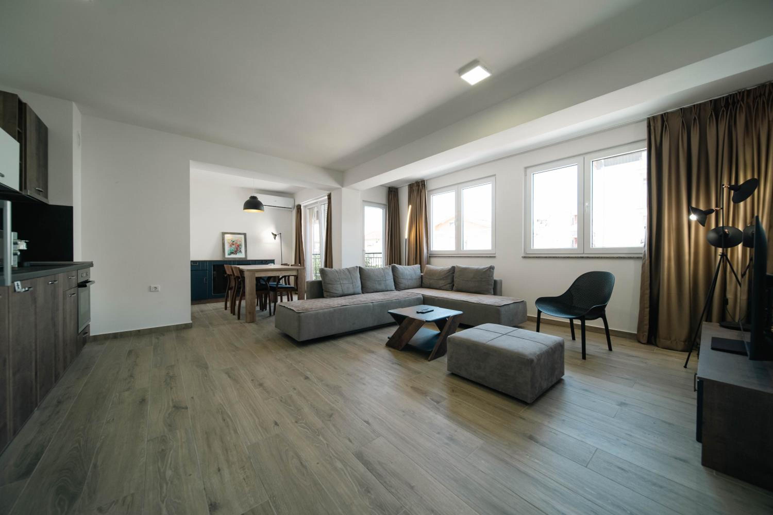 Eyebee apartments