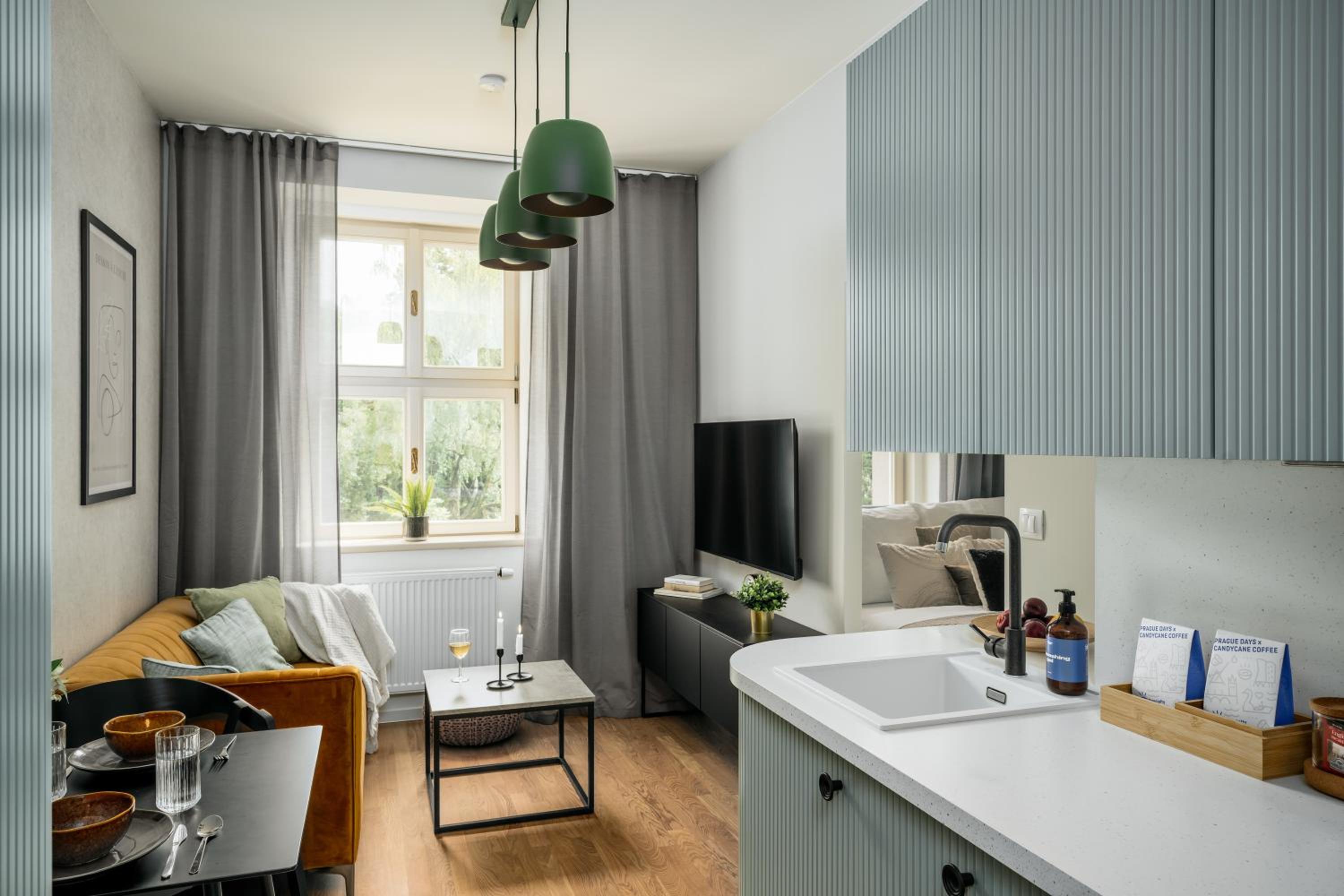 Studio with easy city access by Prague Days