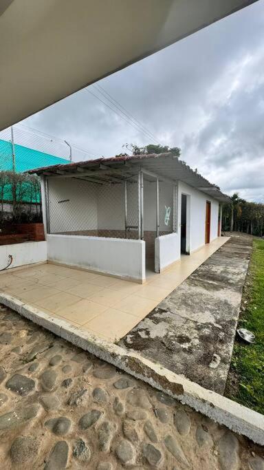 Finca con vistas al Lago Calima