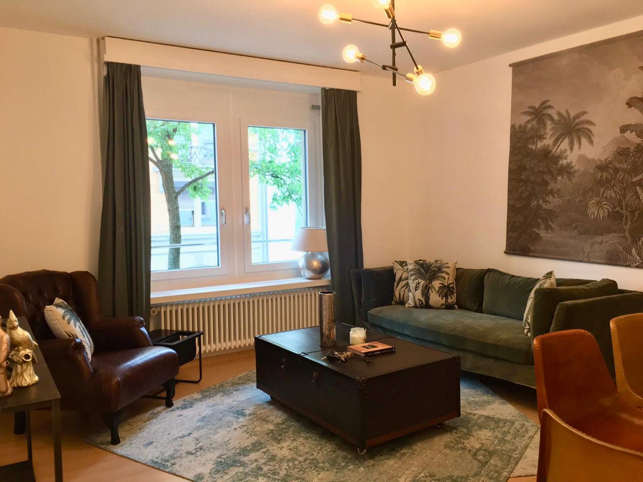 KAYA Zurich Apartment RUBY - Downtown Deluxe 2BR Apt