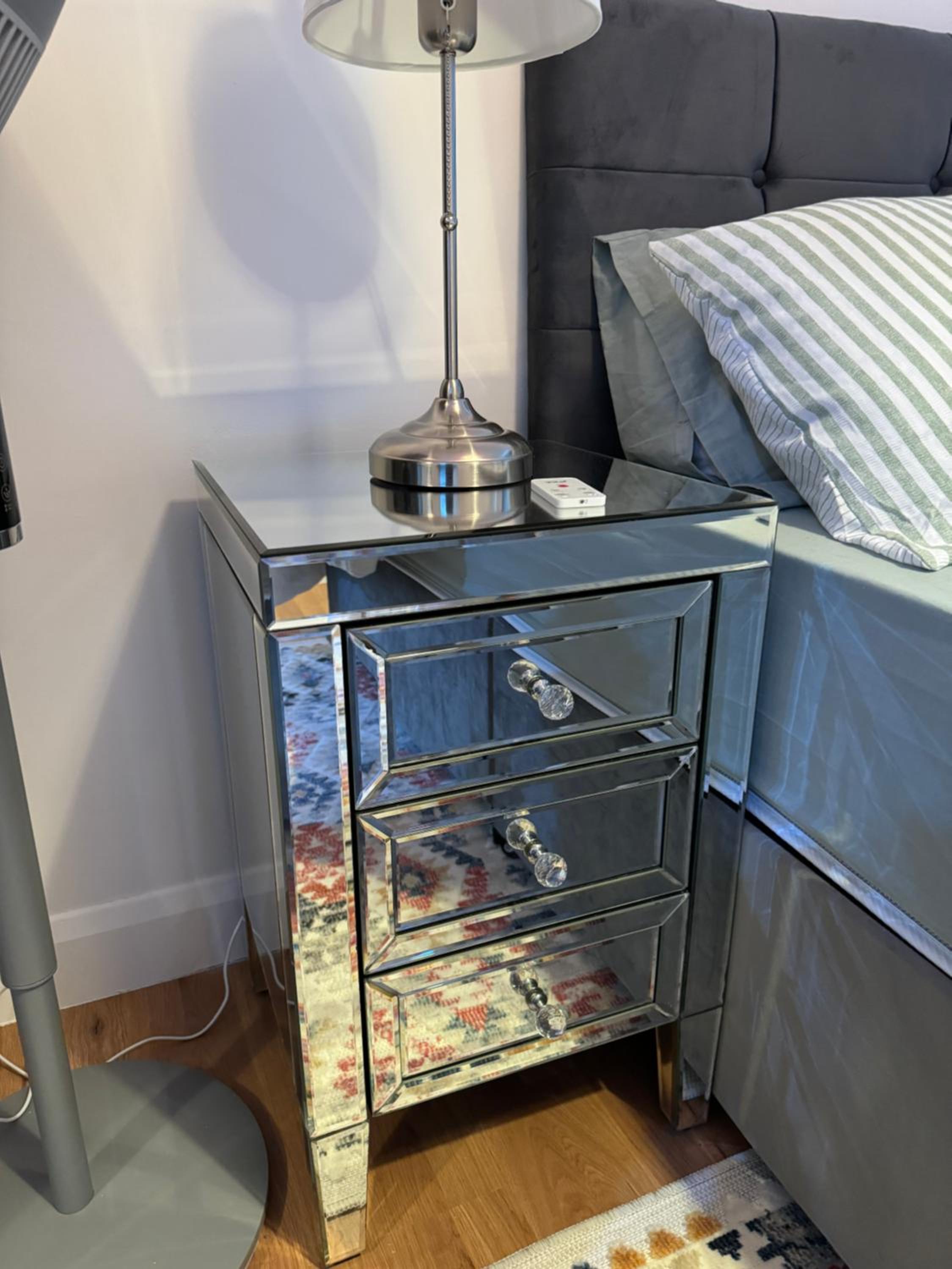 London Apartment