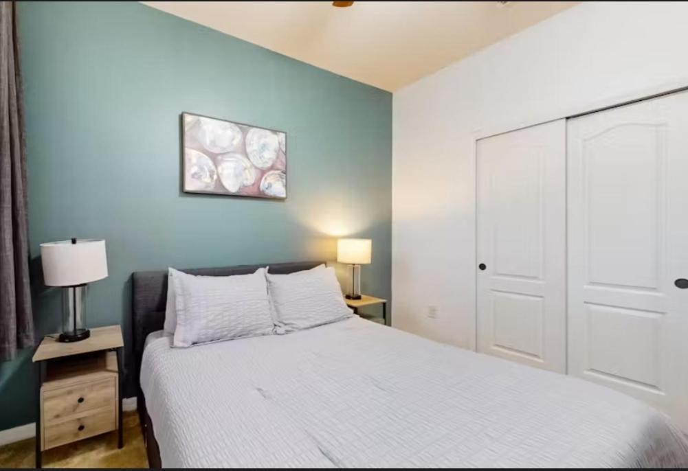 Beautiful House Near Disney view 4