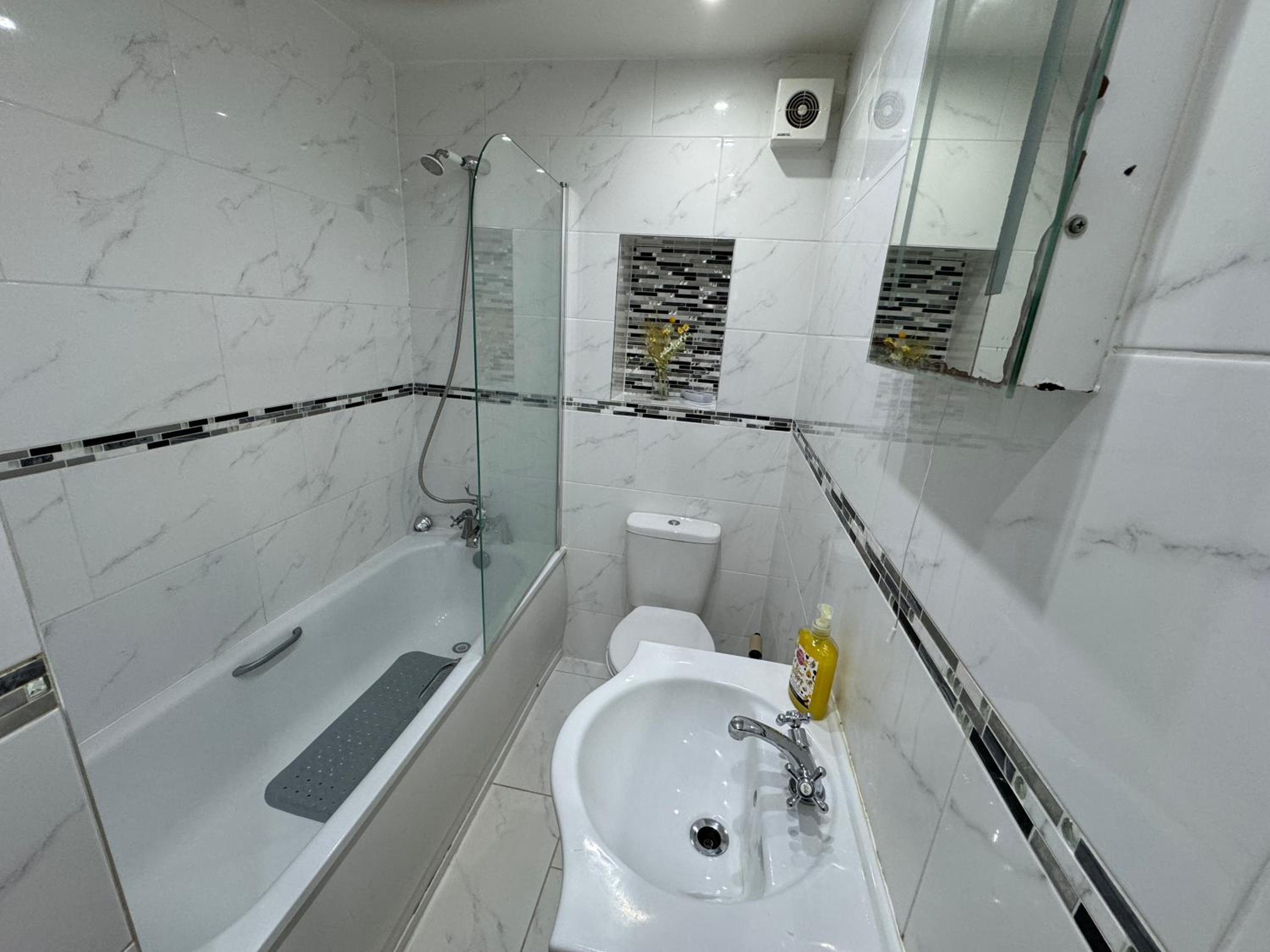 London Apartment