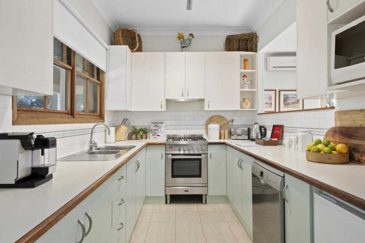 Maranda Country Estate 5 Bedrooms with Pool, Spa & EV