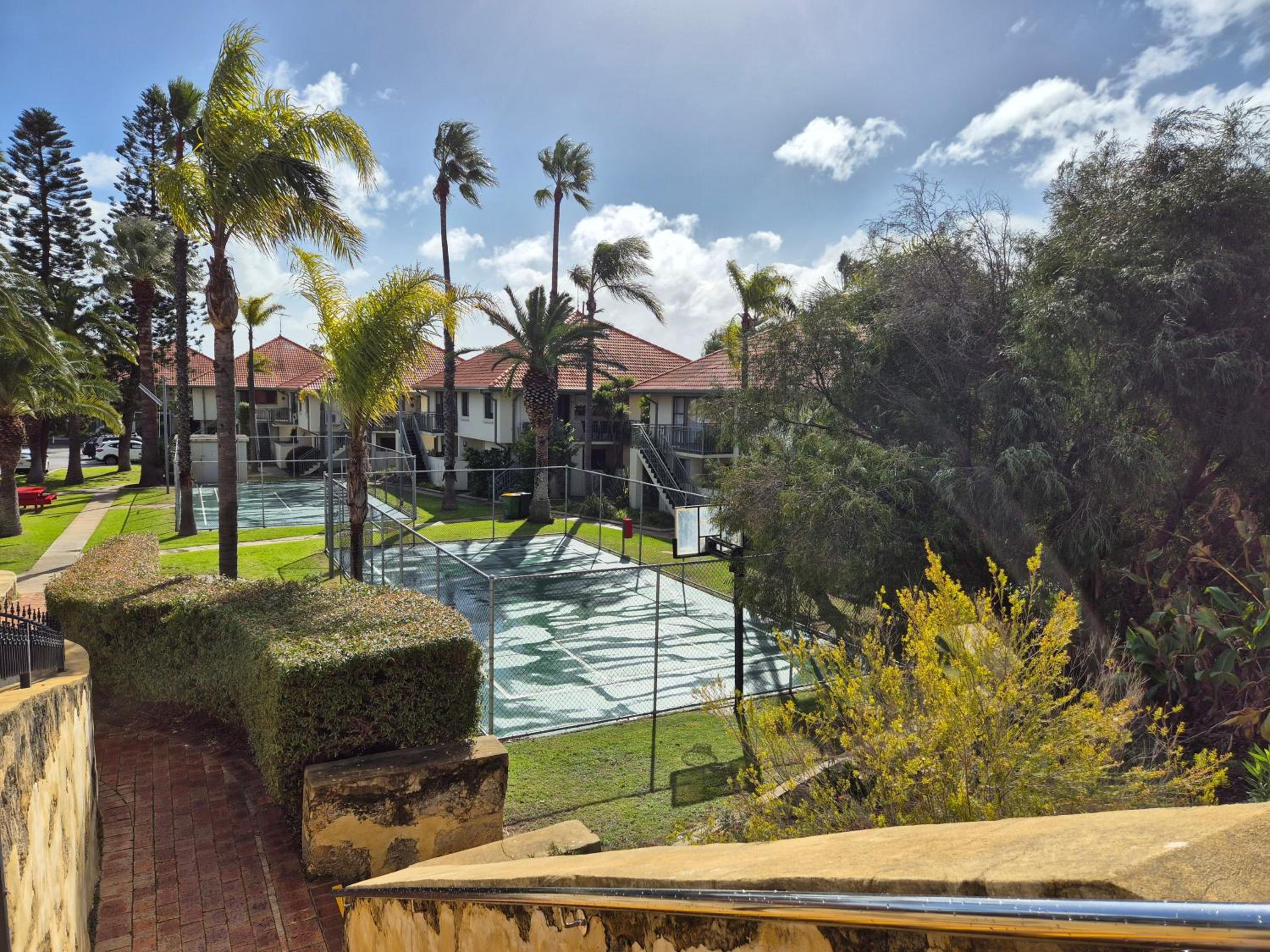 Seadream Studios at Mandurah Family Resort
