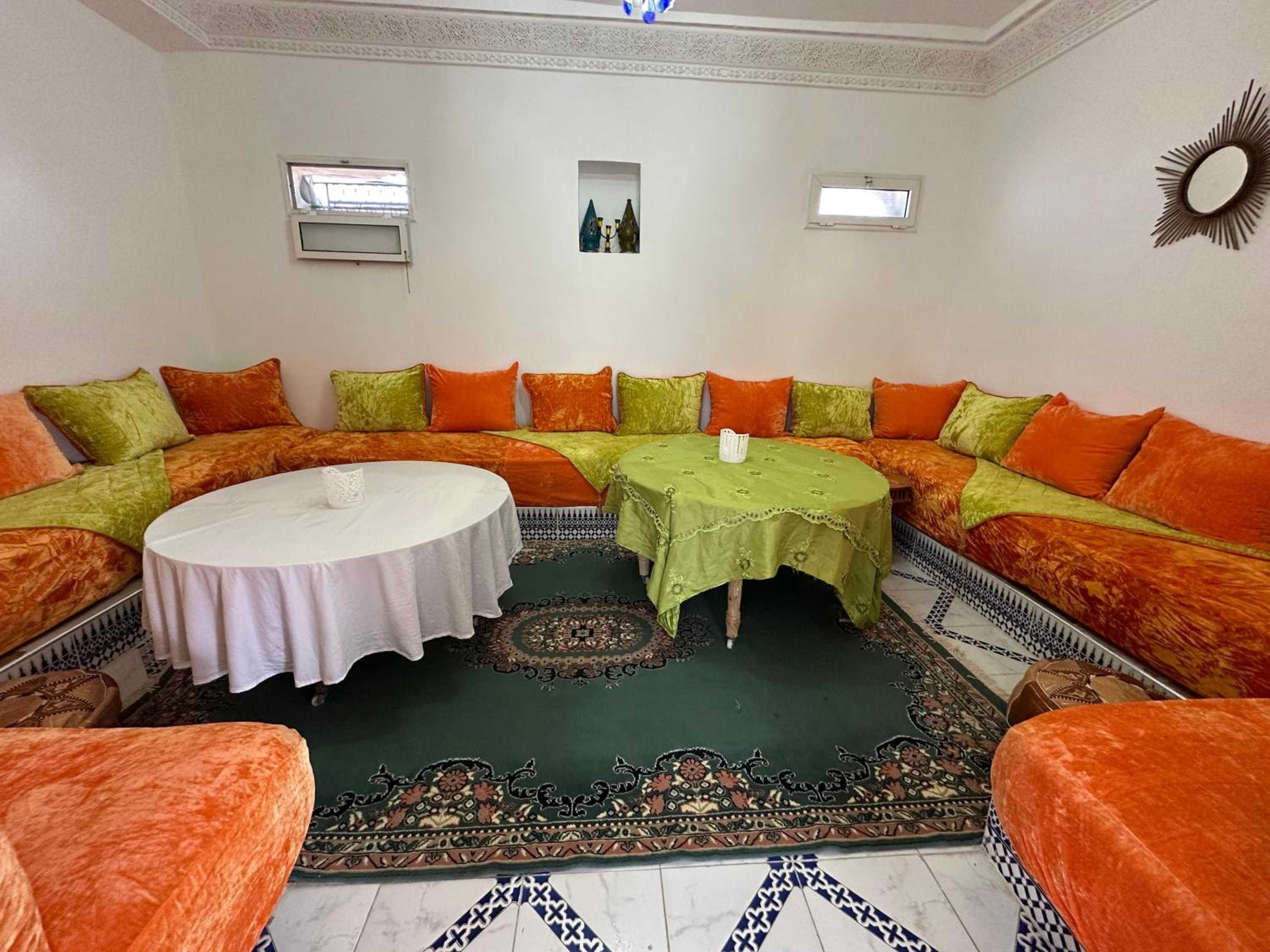 lounge