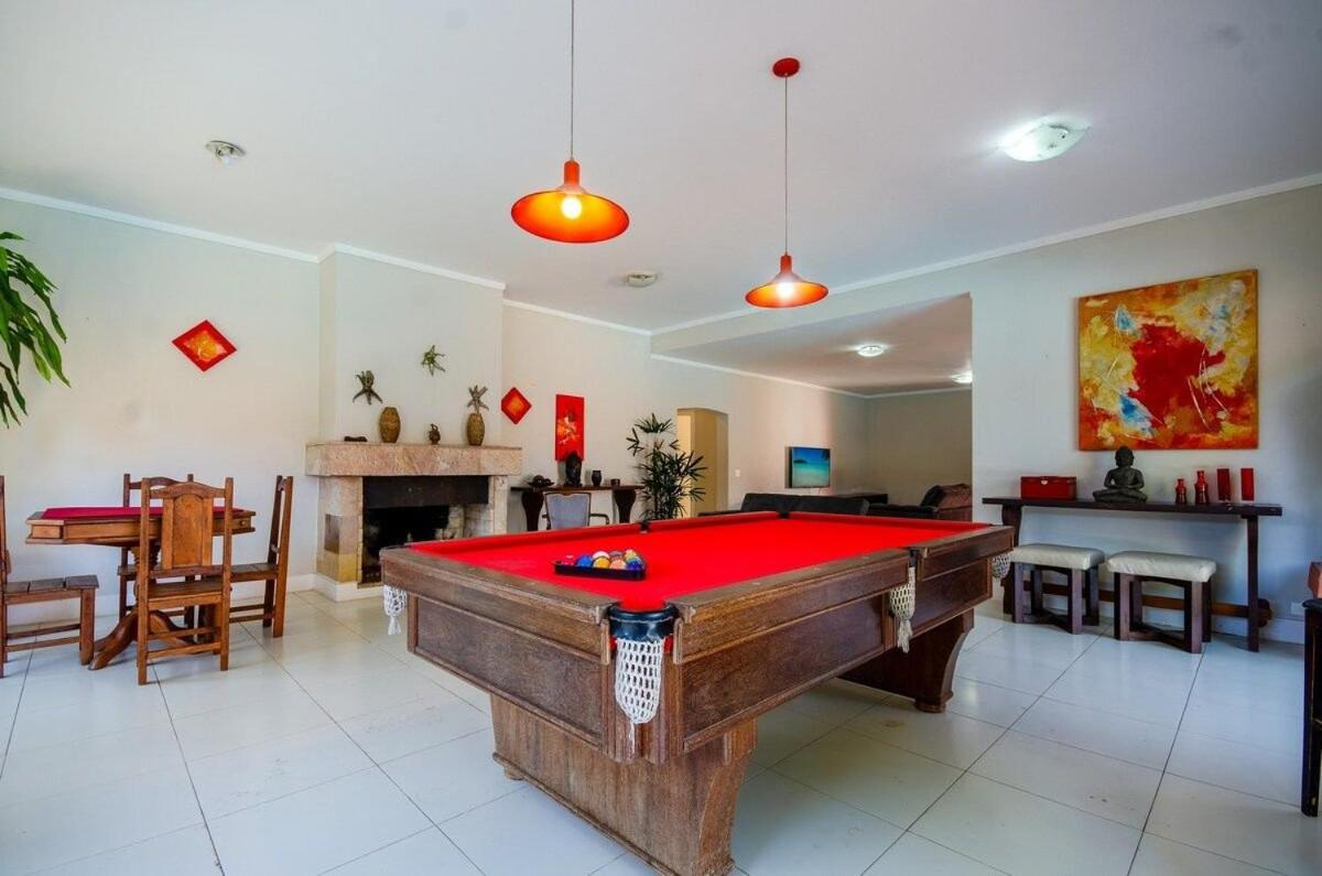 Casa Paradisíaca Para até 28 pessoas 350m do Mar