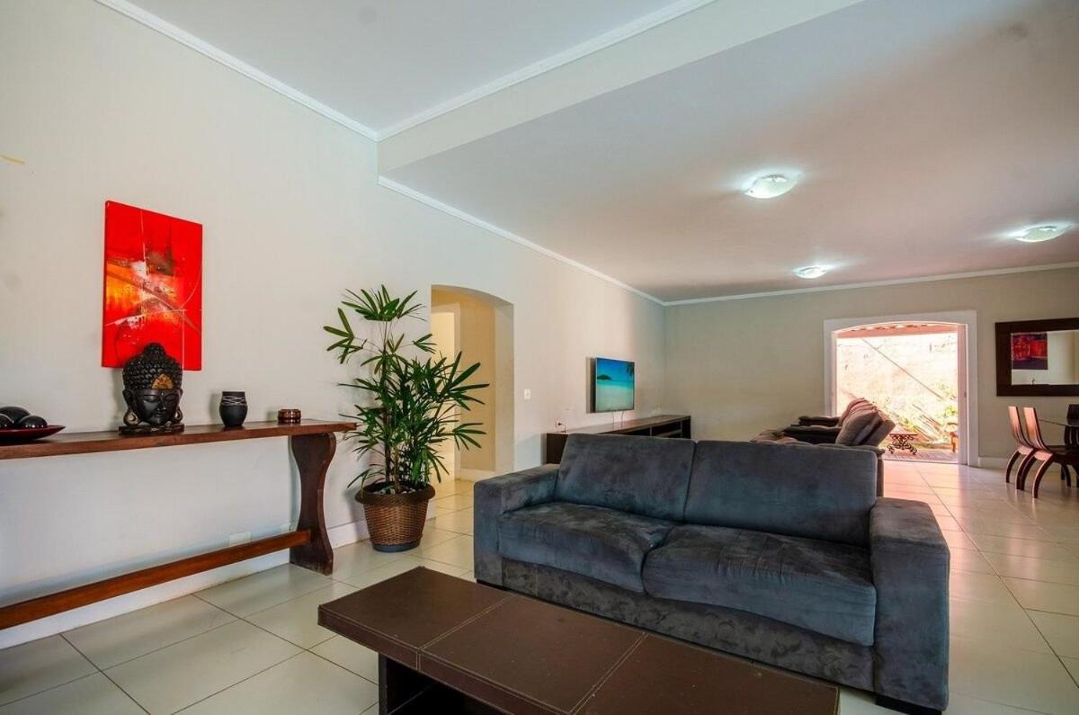 Casa Paradisíaca Para até 28 pessoas 350m do Mar