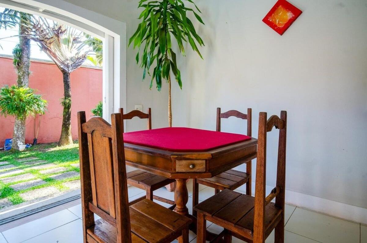 Casa Paradisíaca Para até 28 pessoas 350m do Mar