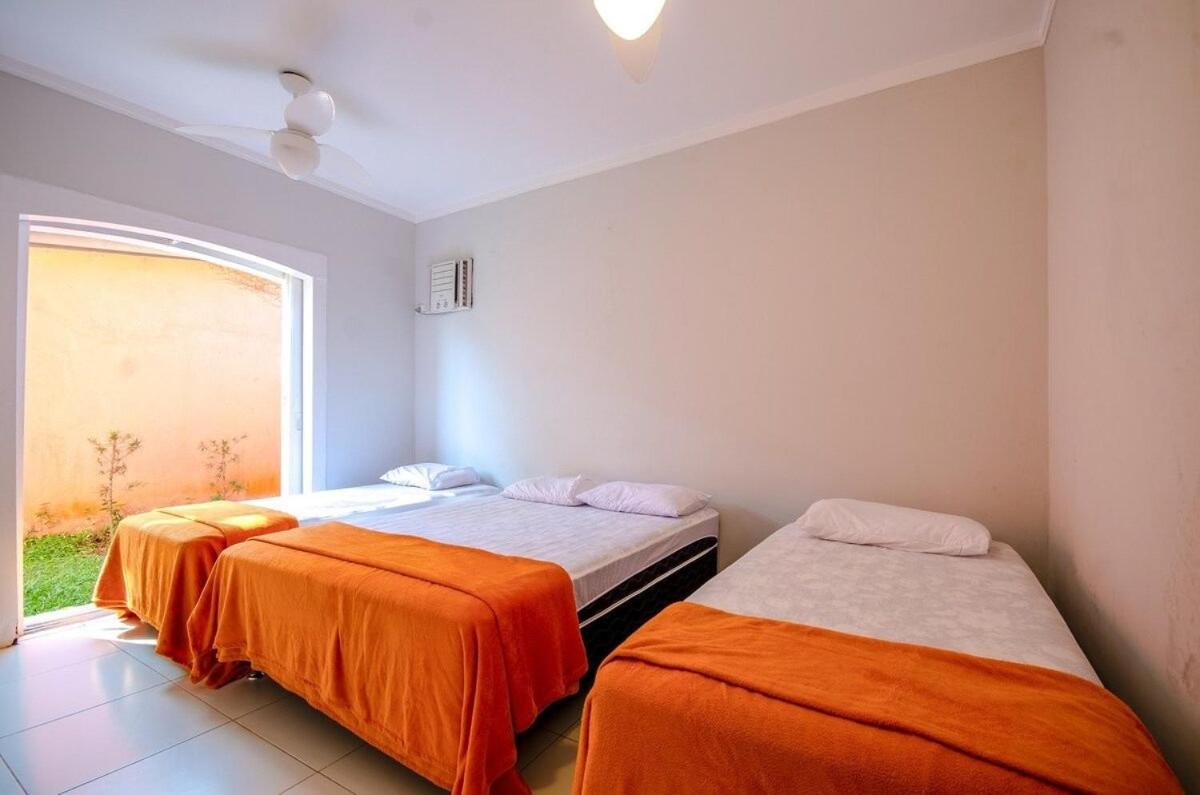 Casa Paradisíaca Para até 28 pessoas 350m do Mar