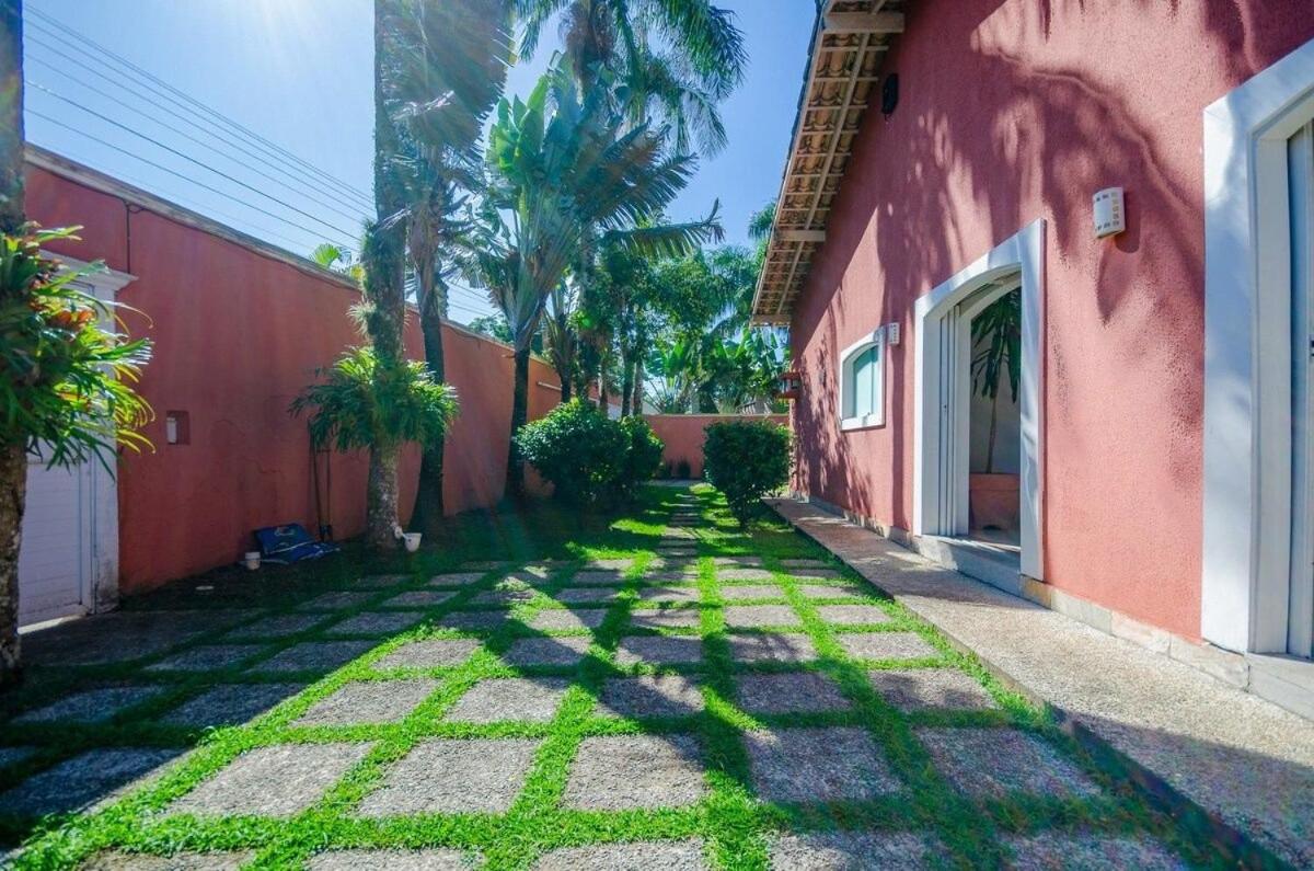 Casa Paradisíaca Para até 28 pessoas 350m do Mar