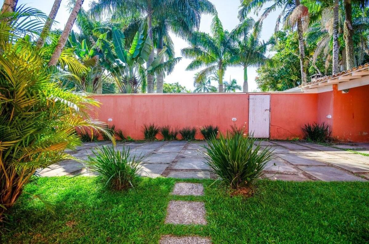 Casa Paradisíaca Para até 28 pessoas 350m do Mar