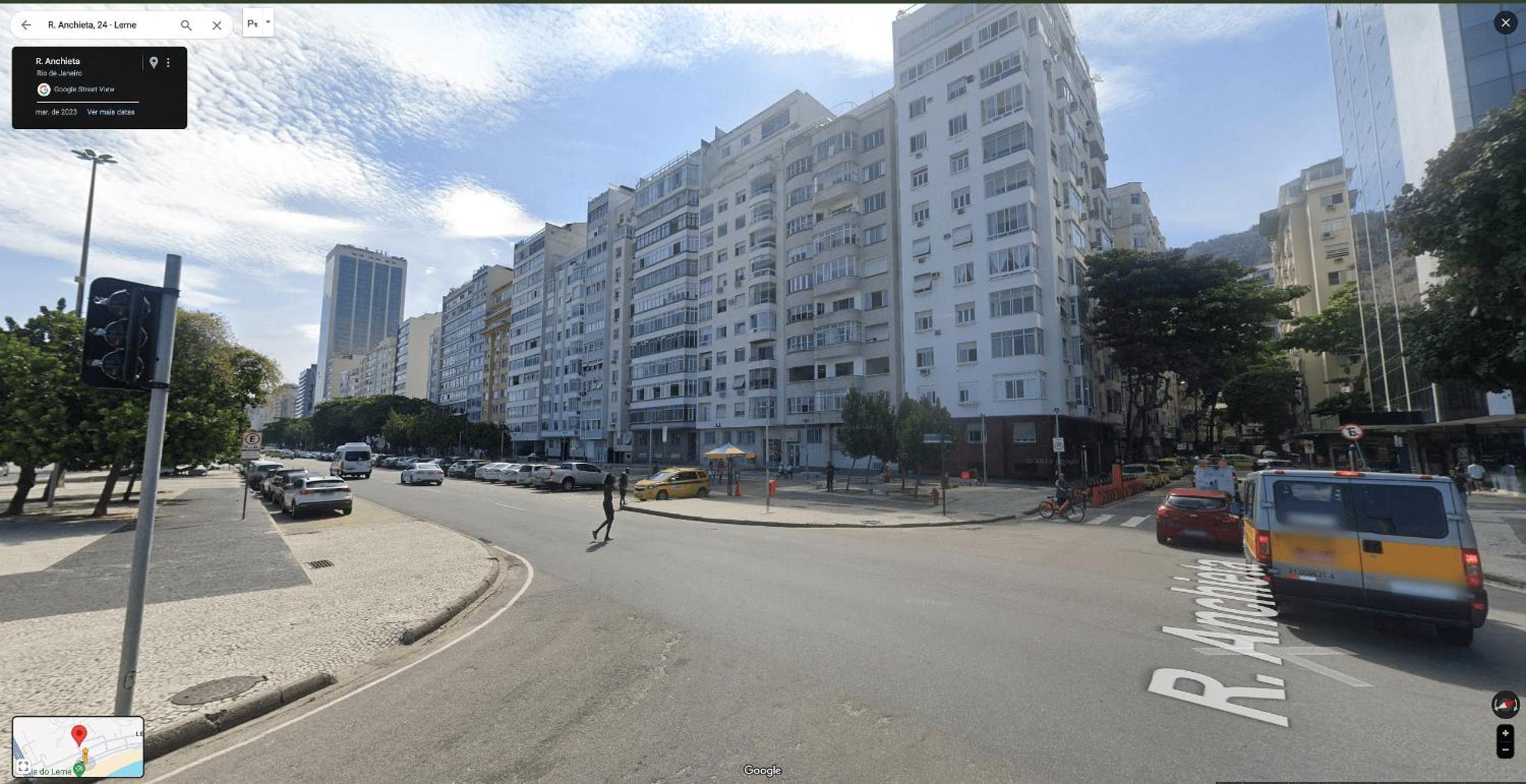 Charmoso Studio a 2min da Praia do Leme!
