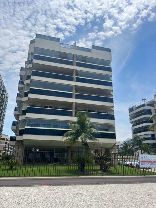 Apartamento lindo vista mar
