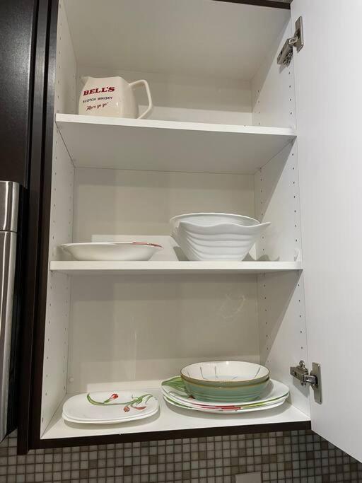 Modern & quiet apartment in Millrise