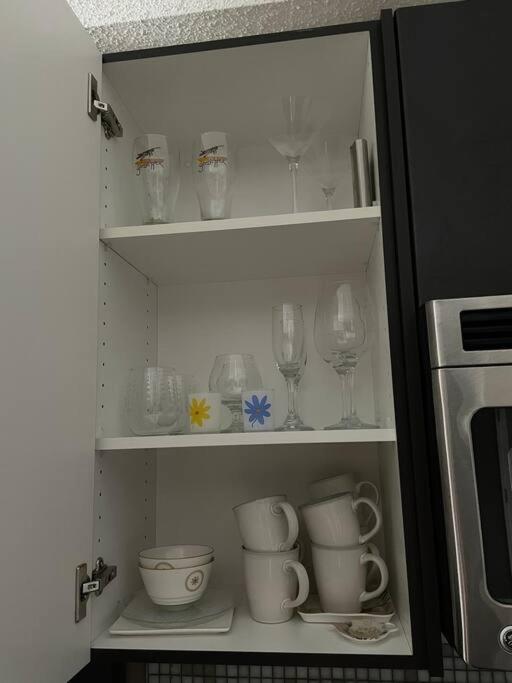 Modern & quiet apartment in Millrise