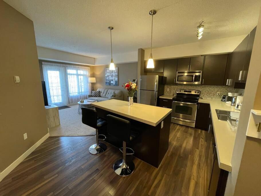 Modern & quiet apartment in Millrise