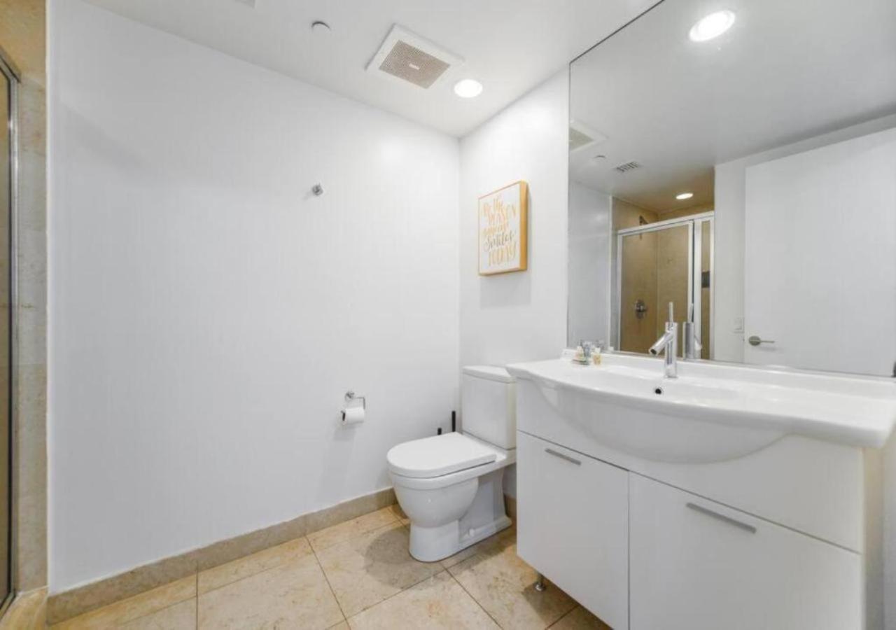 Luxury Condo with Panoramic Views at Icon Brickell