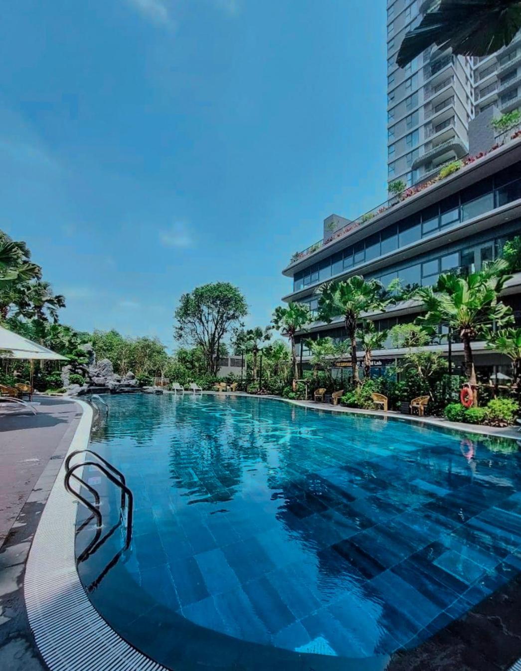 3Br Ecopark apt Onsen! Balcony lake view Free Pool view 5