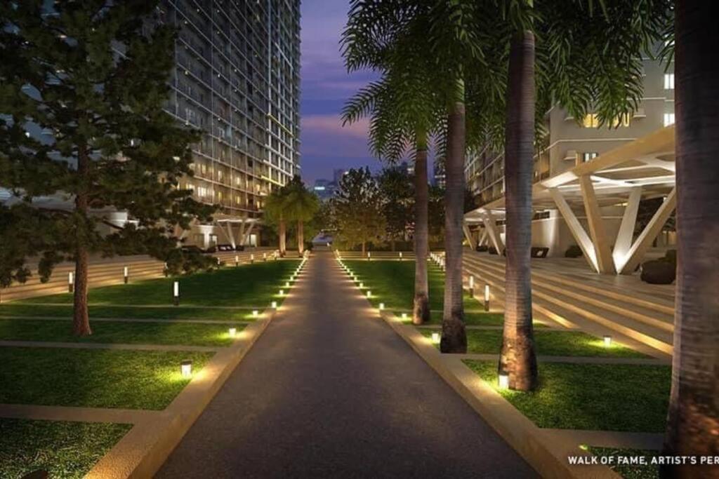 Fame Residences EDSA Shaw MRT Shangrila Megamall view 4