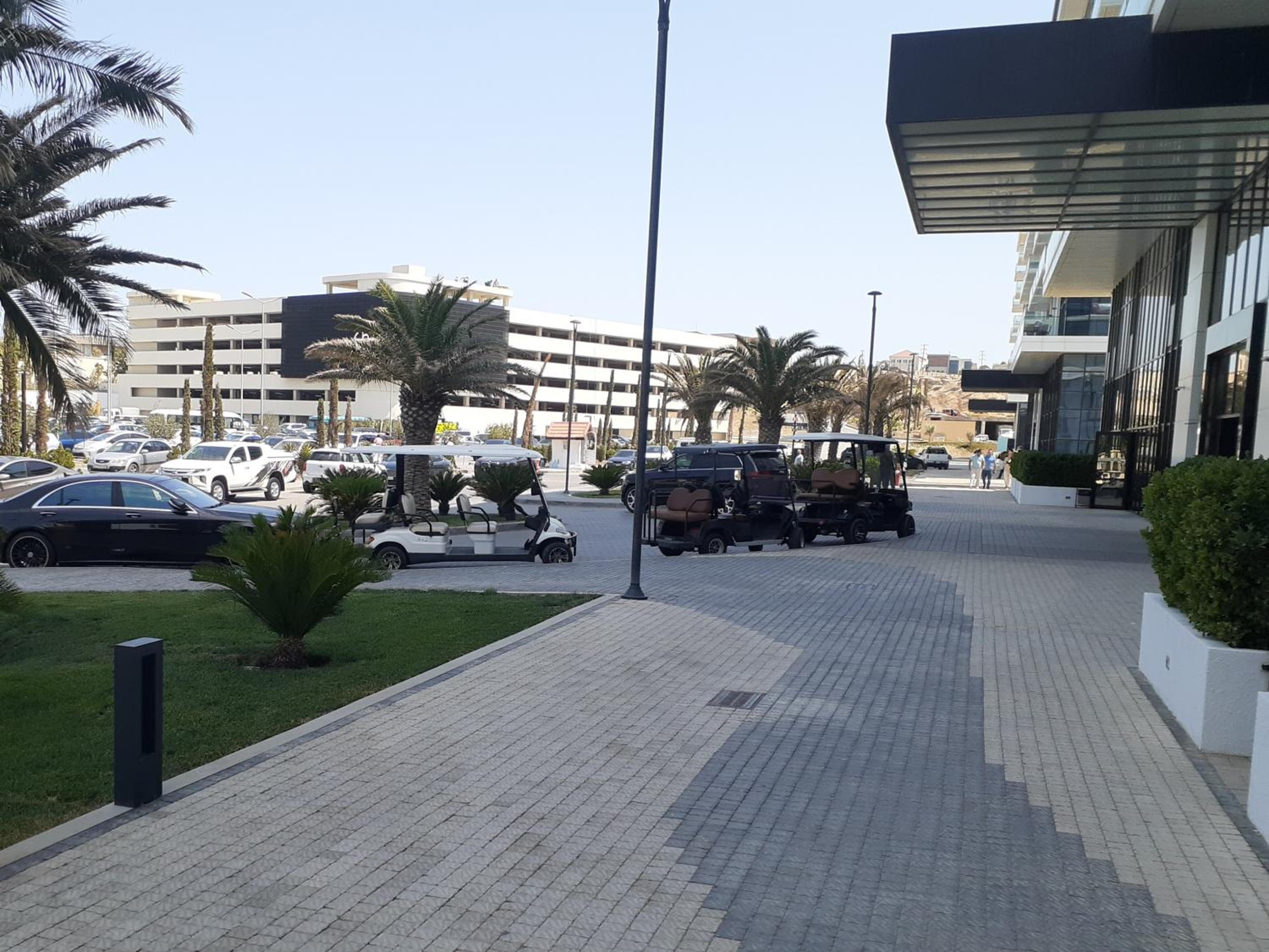 SeaBreeze Baku, studio with terrace