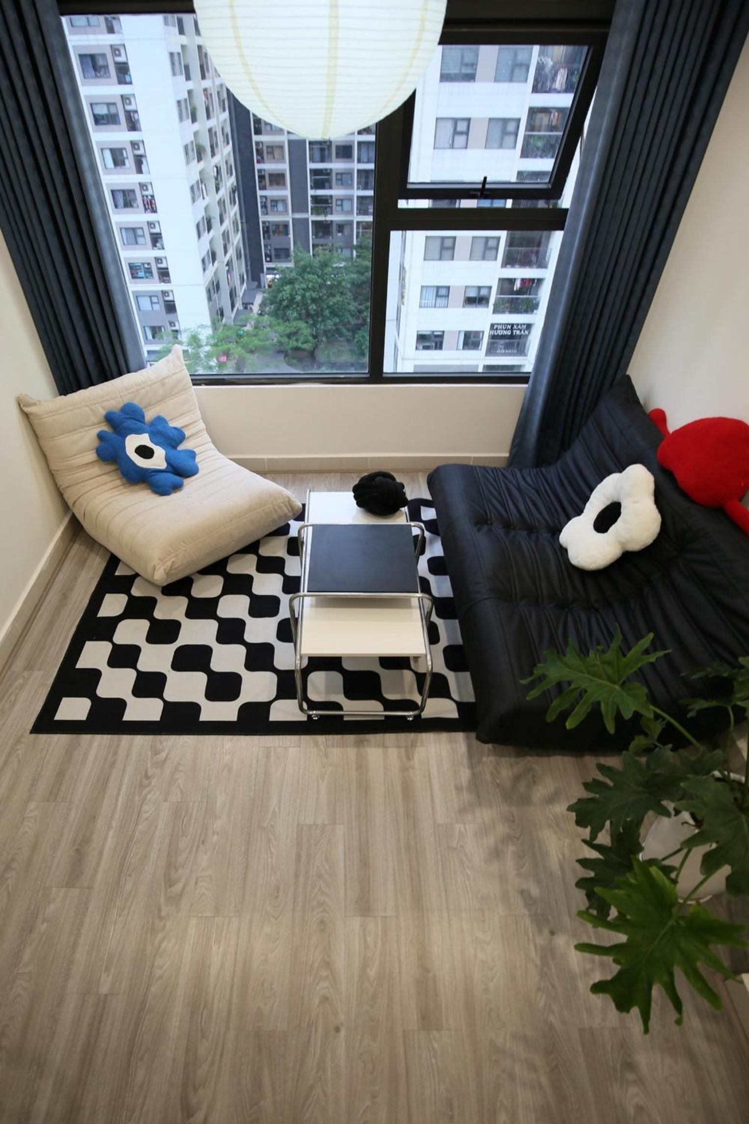 1BR Vinhomes Apt Balcony! Bauhaus Style Cozy House view 4