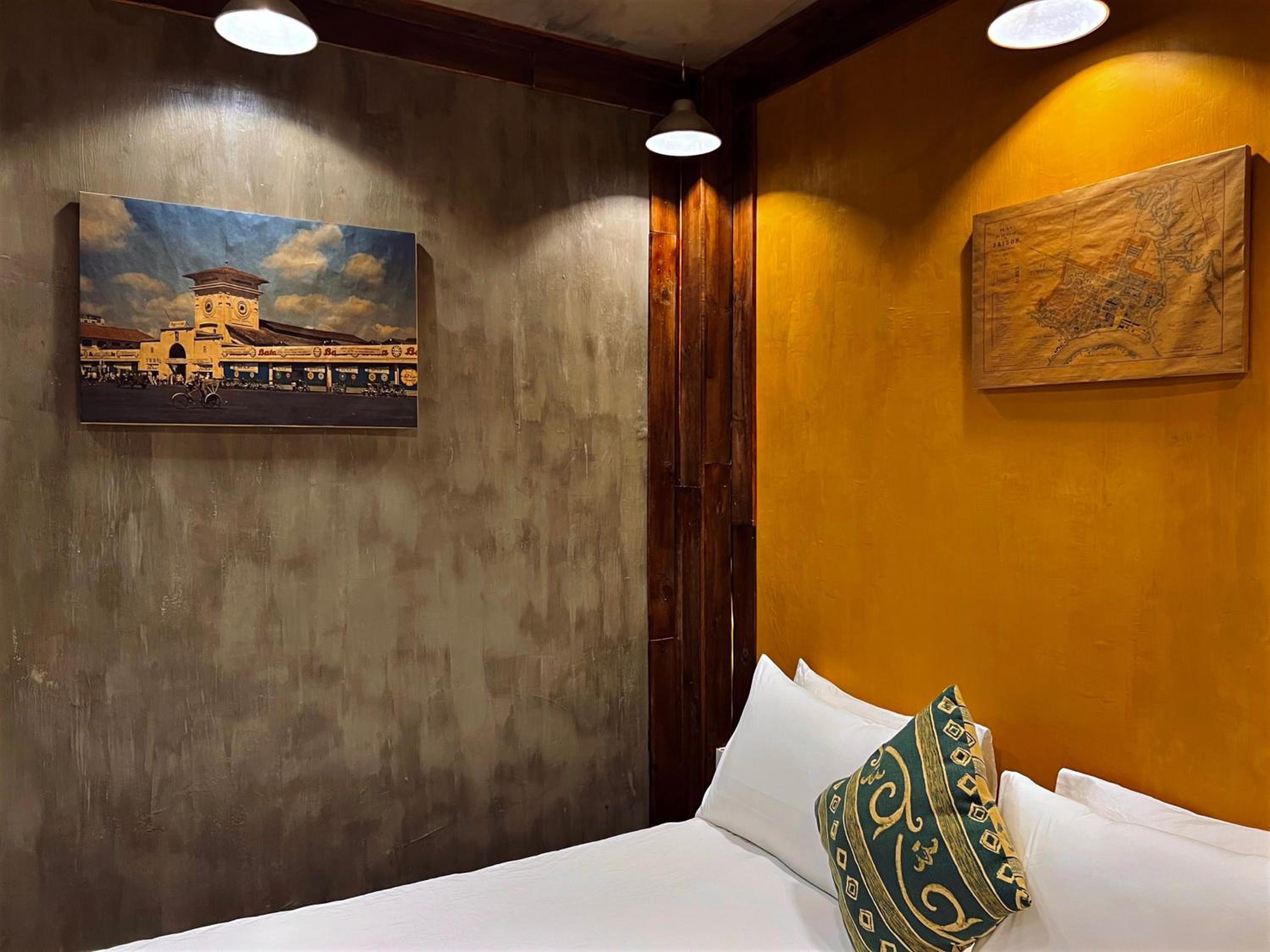 Nhà Saigon Homestay&Coffee