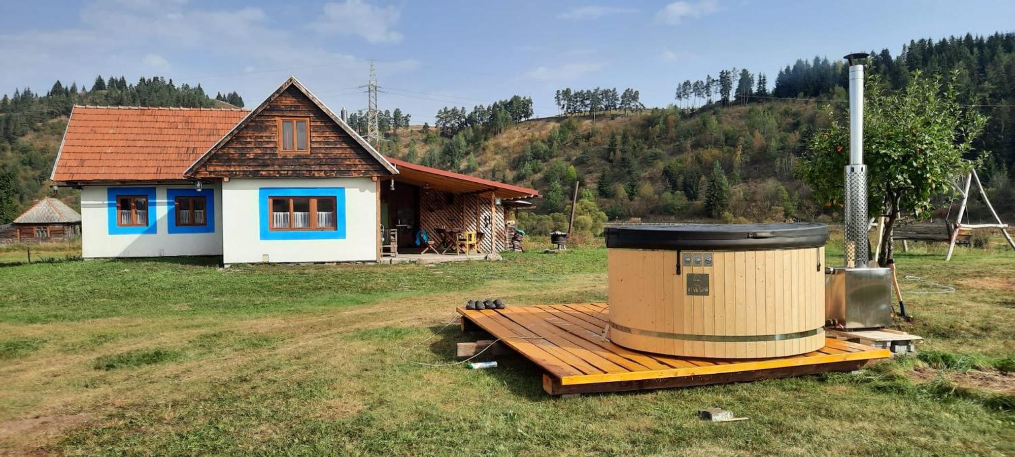 Casa Bunicii view 2