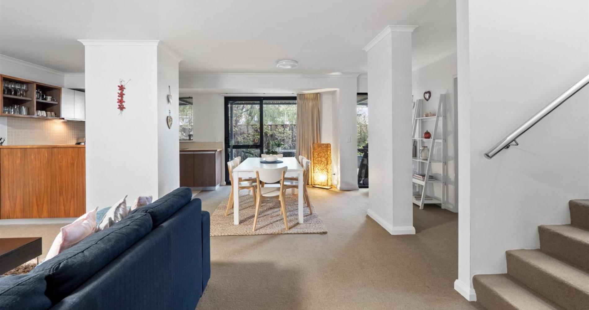 Forest Edge Villa - Family Friendly - Walk To Town