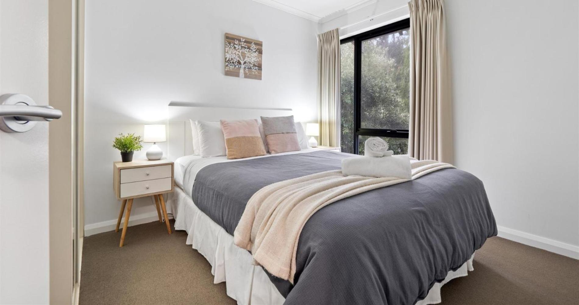 Forest Edge Villa - Family Friendly - Walk To Town