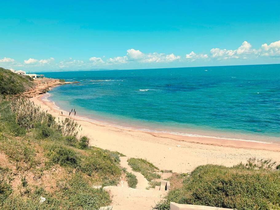 Luxurious Sea View with Private Beach in Gammarth, Marsa