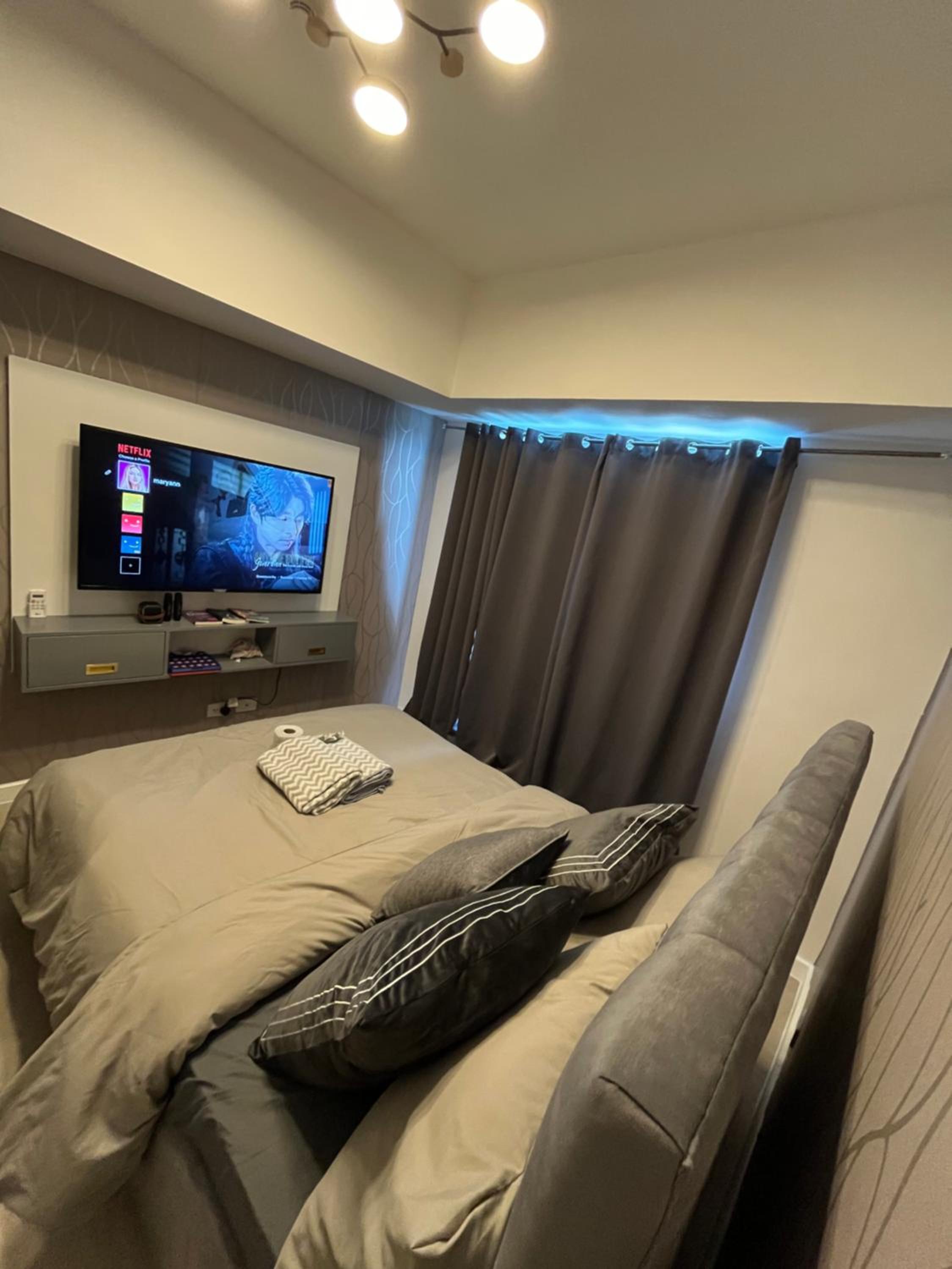 Cozy cool cabin at Azure north San Fernando Pampanga
