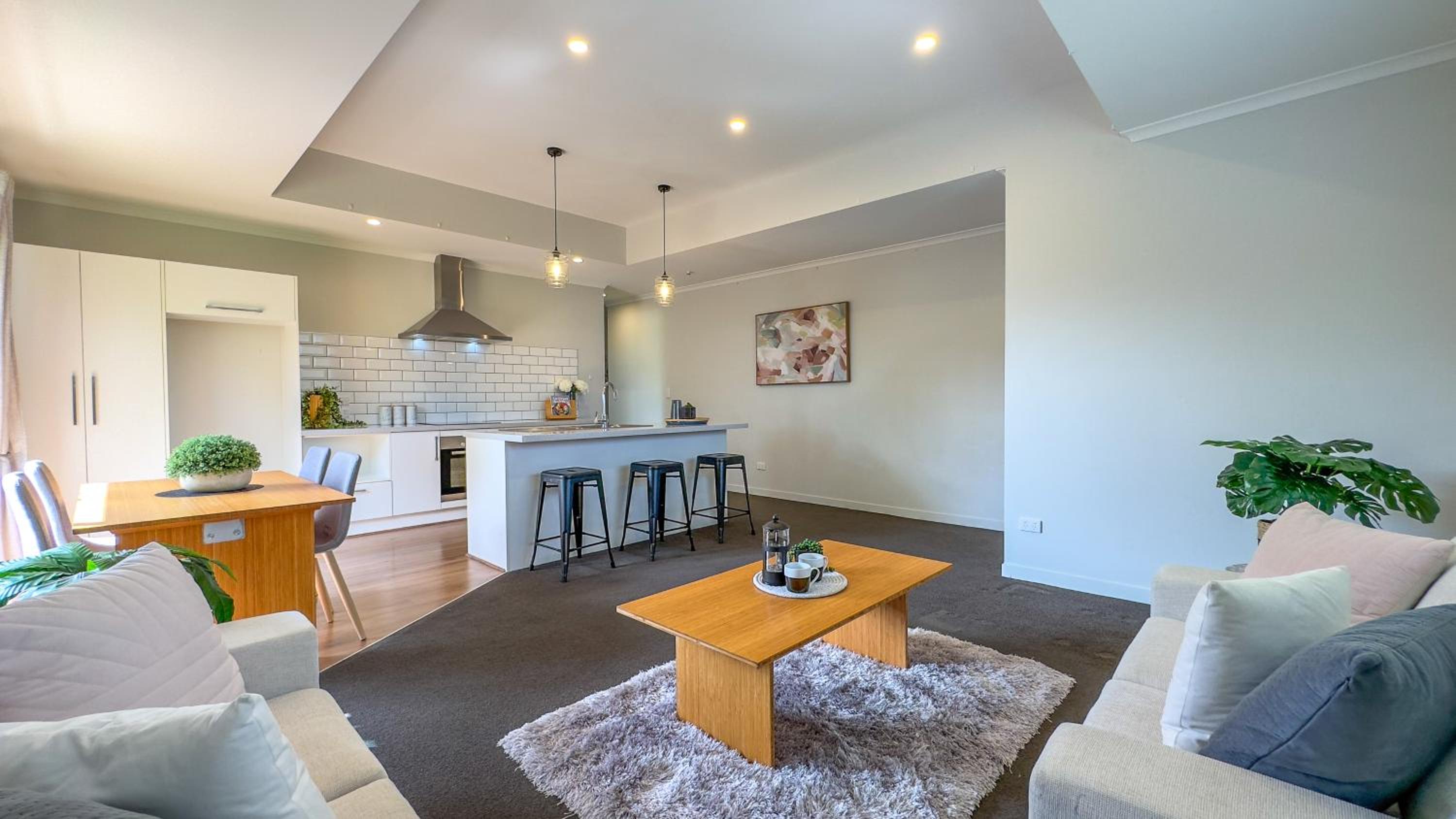 Central Te Awamutu Modern House view 3