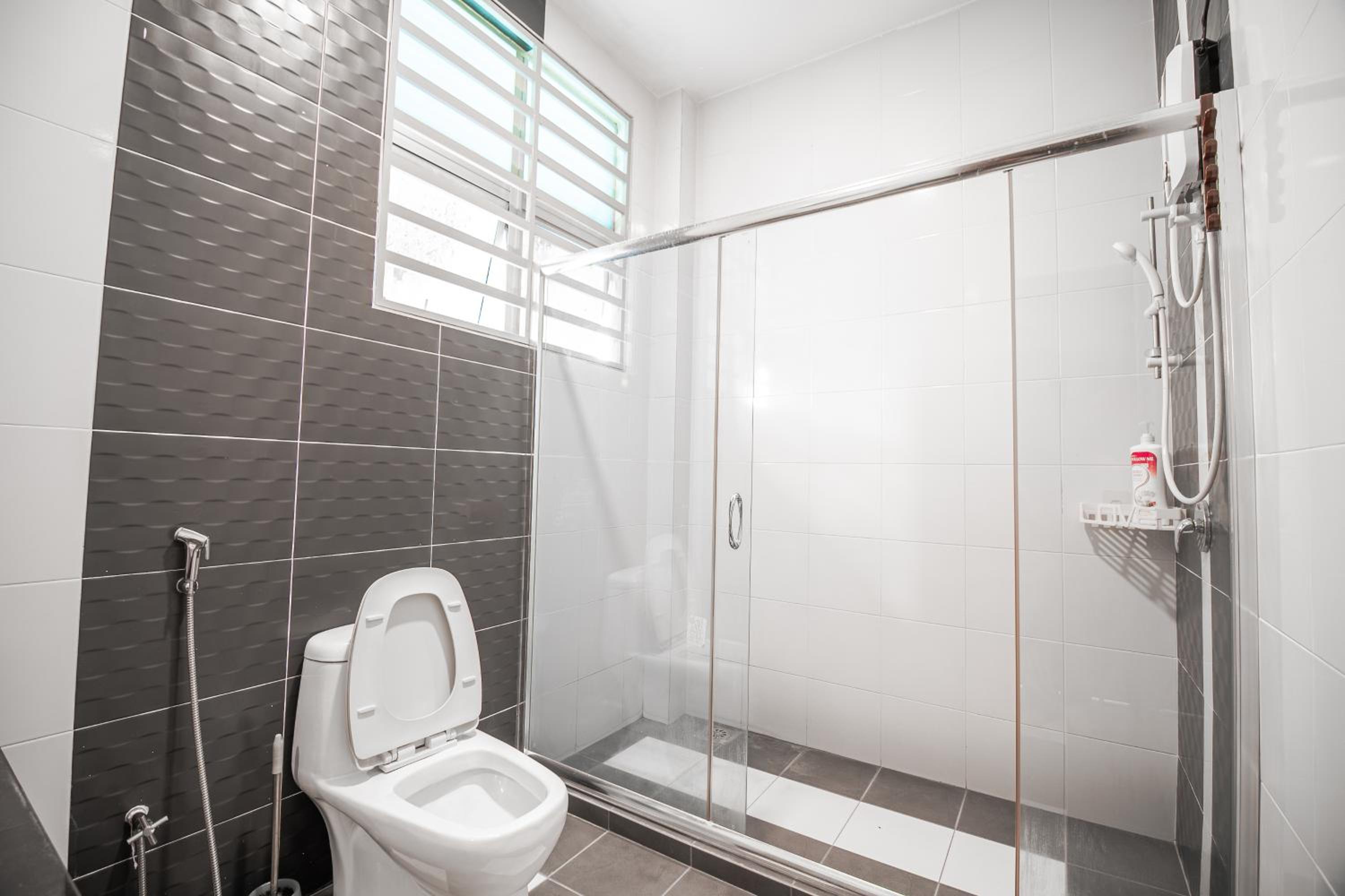 Serenity Family Stay Ipoh 8 pax photo 7
