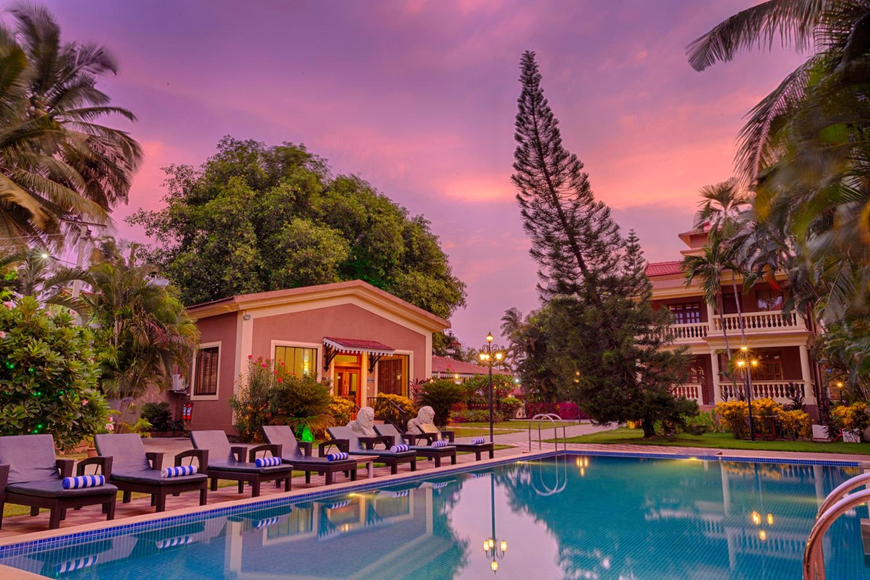 De Mandarin Beach Resort Suites & Villas, Candolim view 3