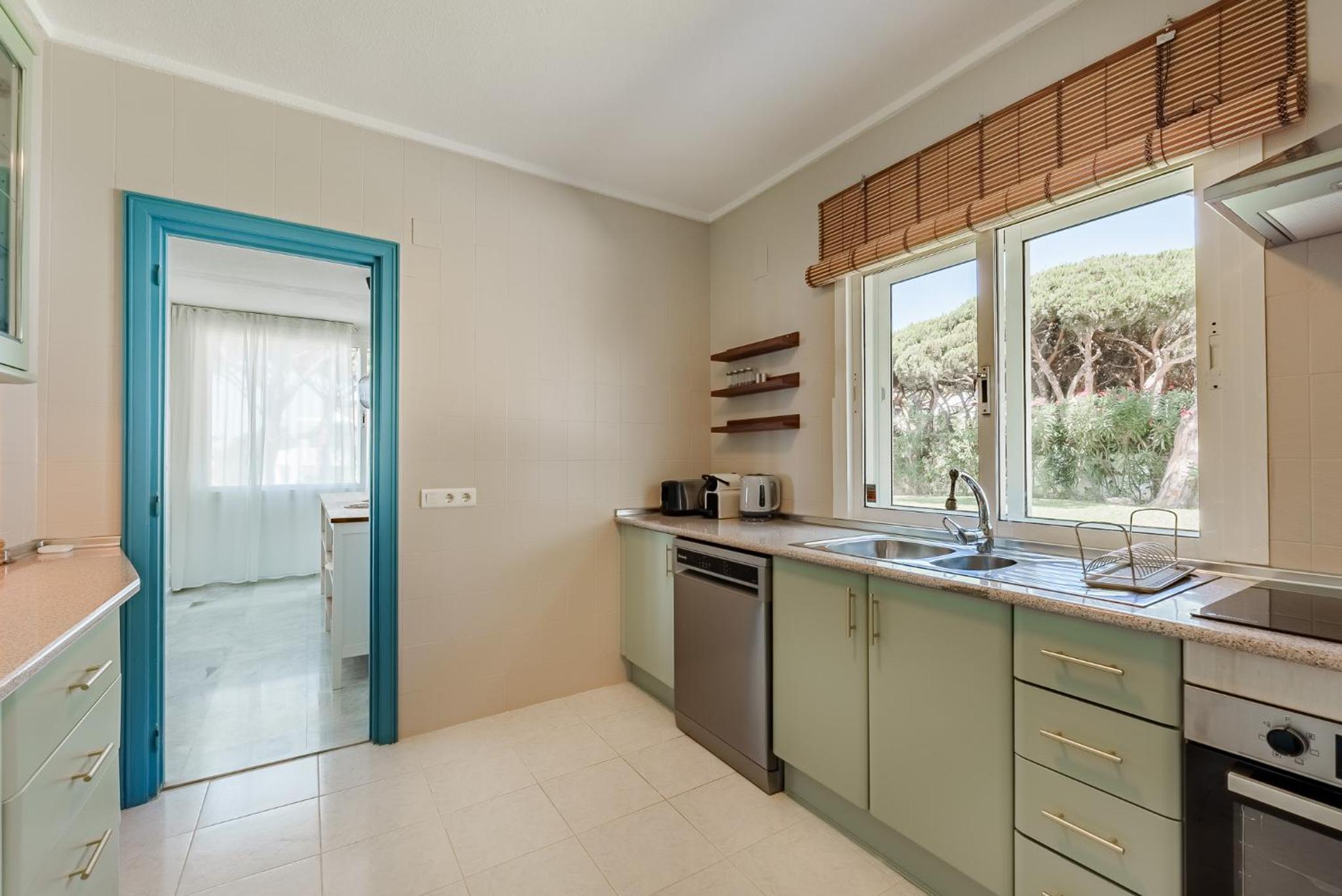 Villa Calmamar Cabopino Beachfront in Marbella