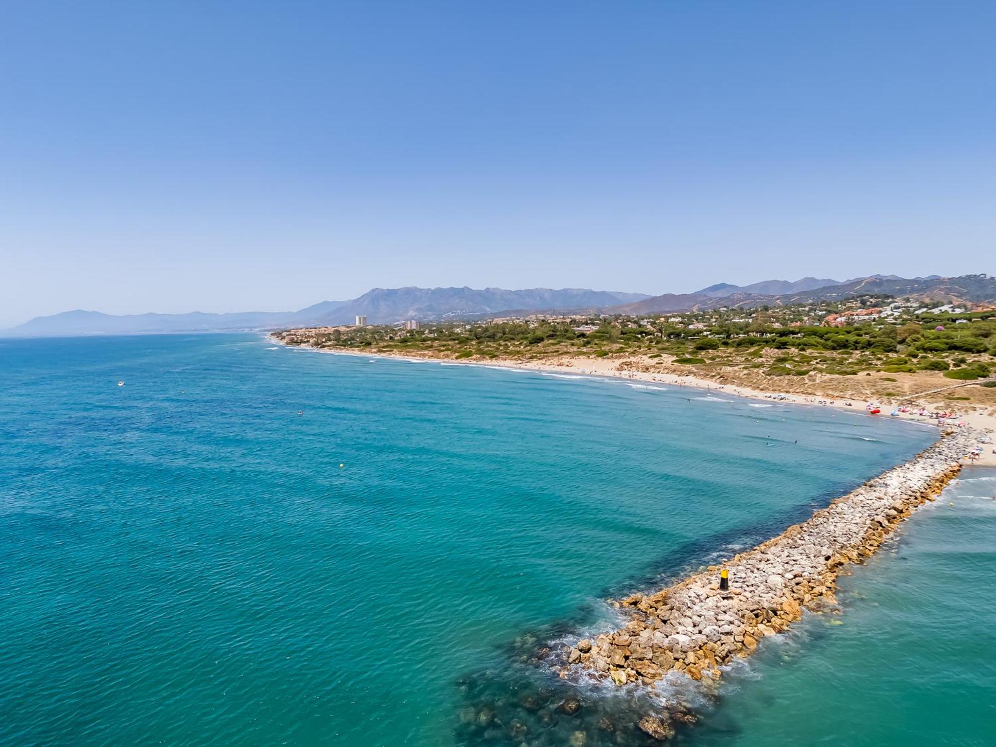 Villa Calmamar Cabopino Beachfront in Marbella