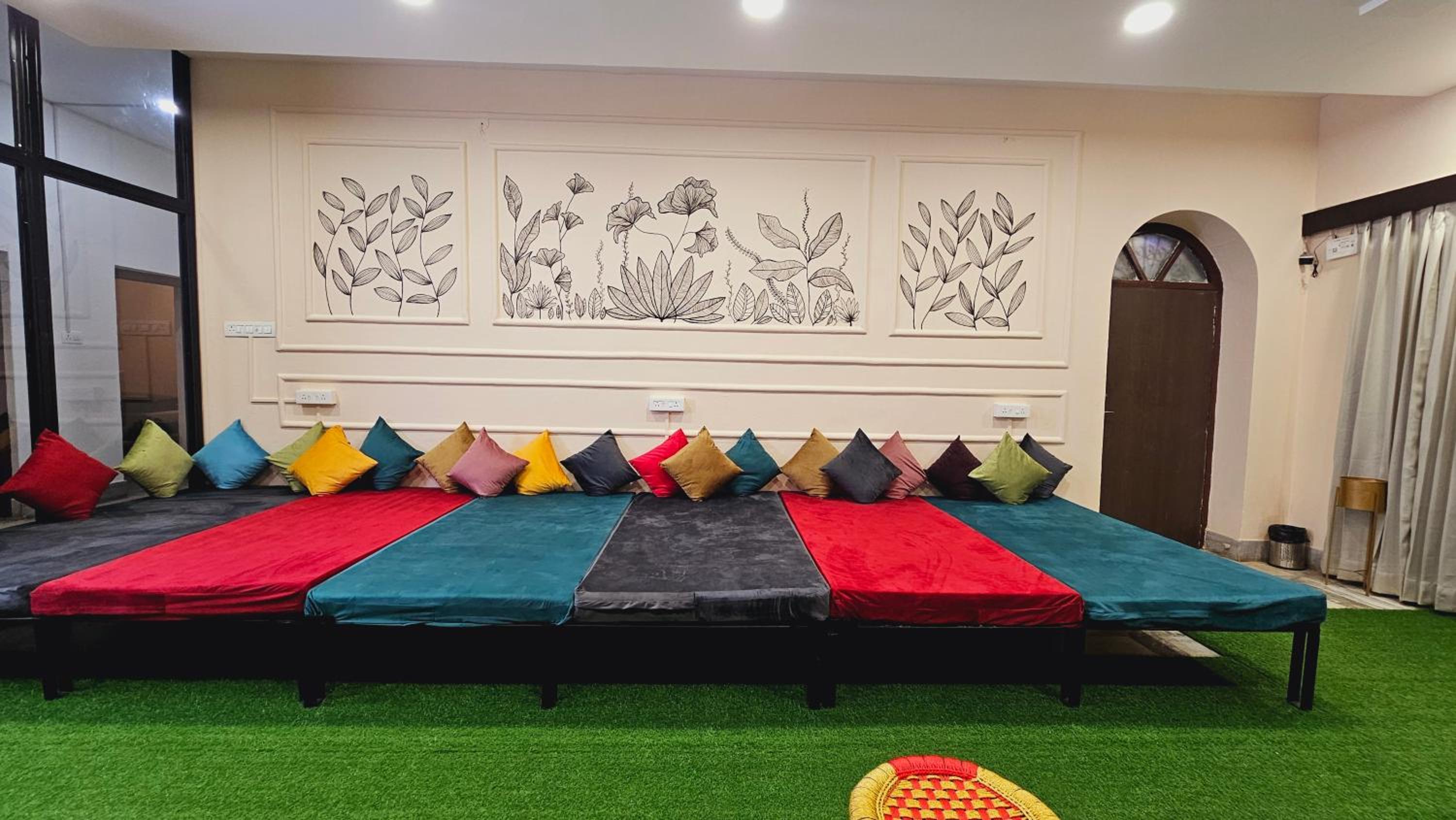 lounge