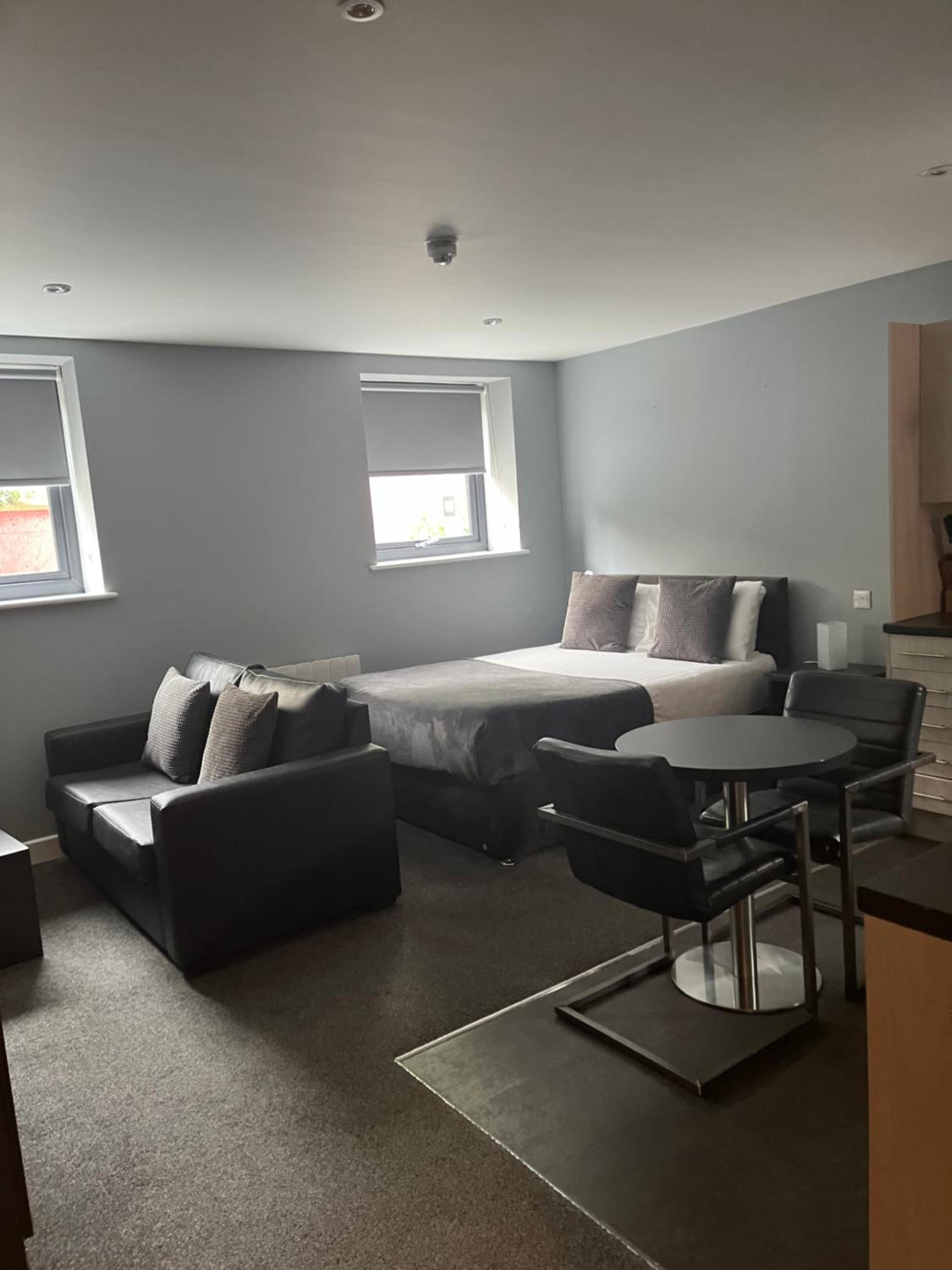 Newcastle Quayside One Bed Studio Apartment view 3