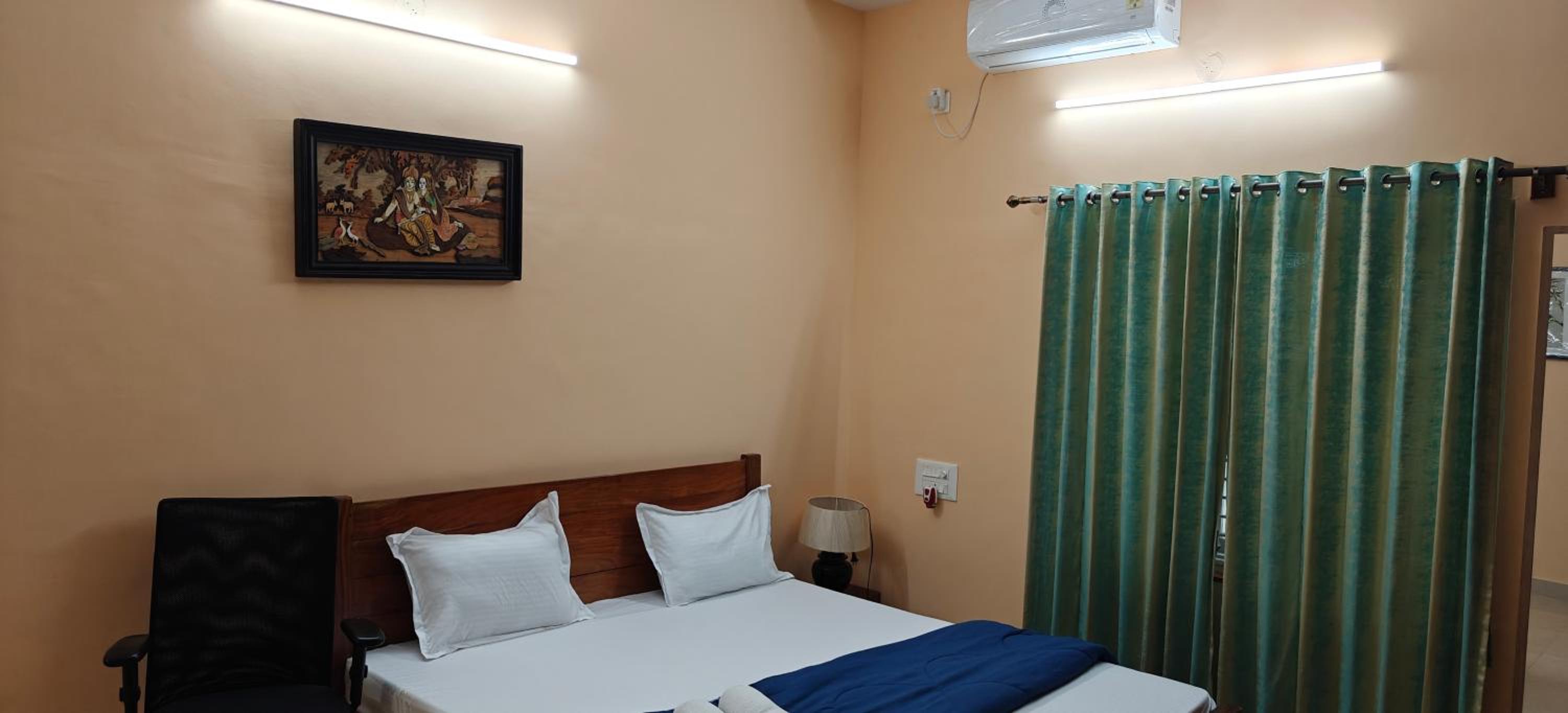 S R Villa Mysore