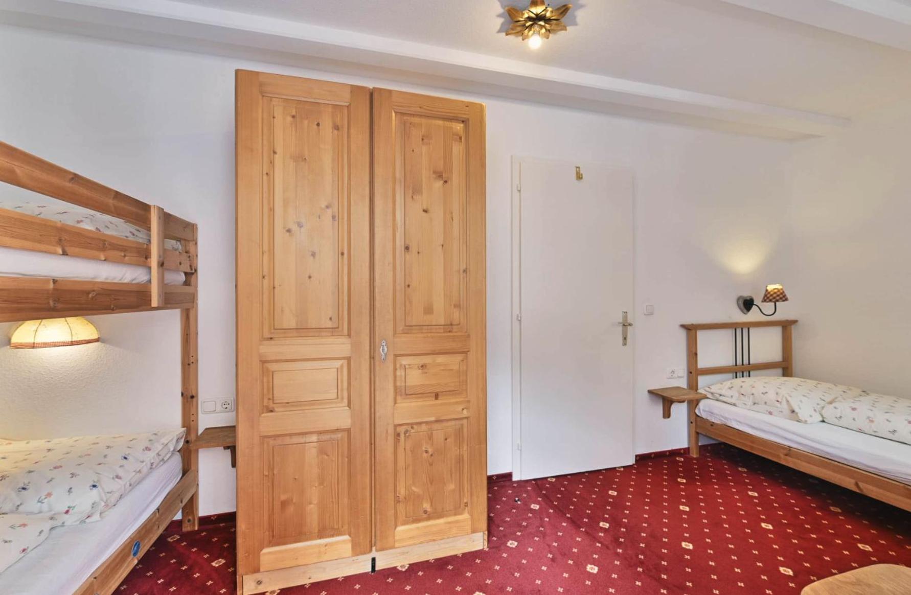 Haus Flexen rooms & apartments