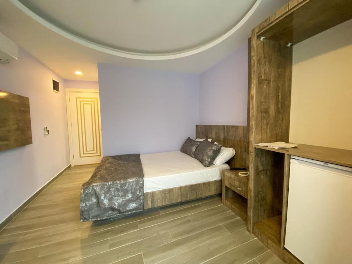 Castle Light Boutique - Image 39