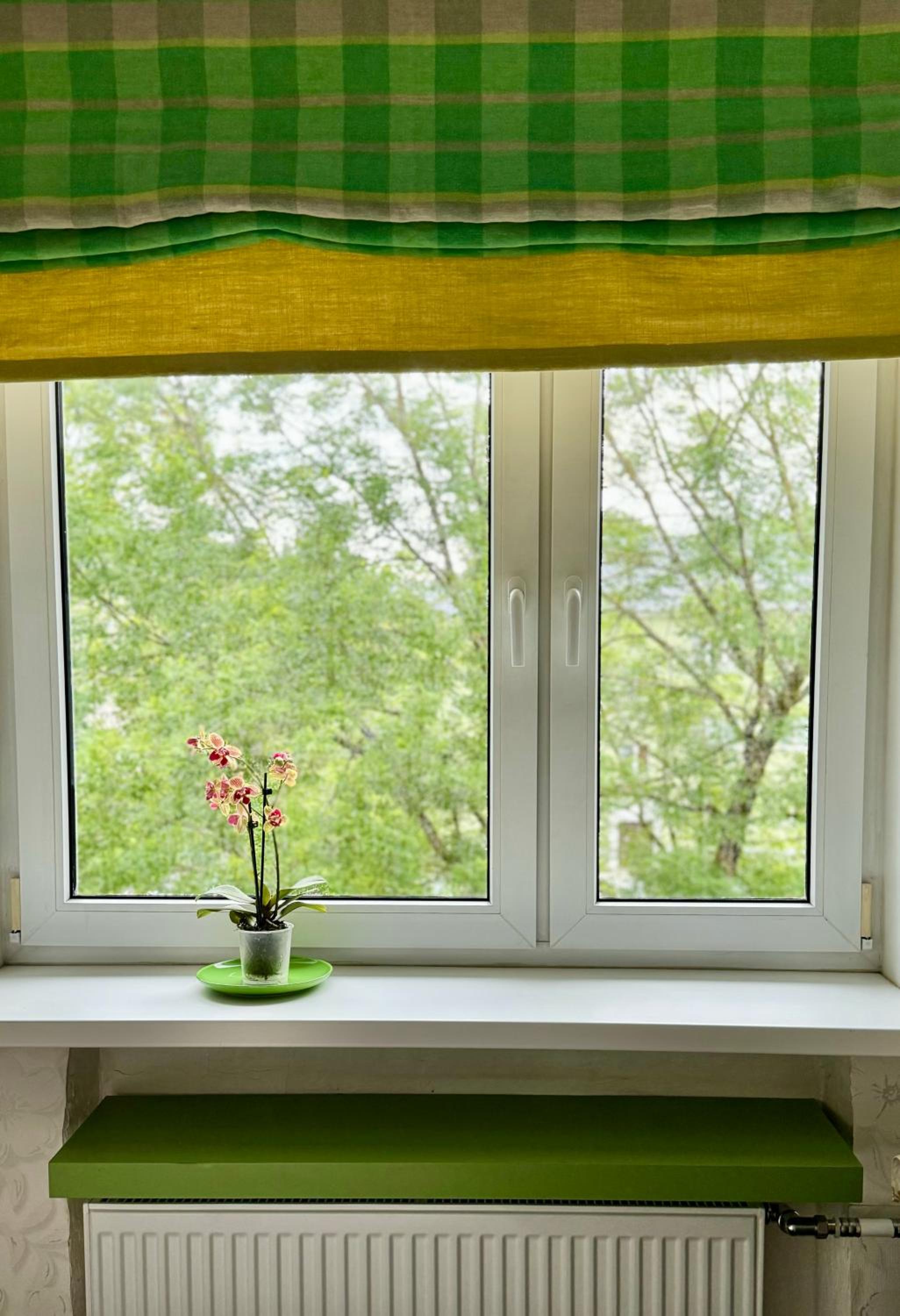 LITTLE LONDON ONE boutique apartment Netflix TV Old Town