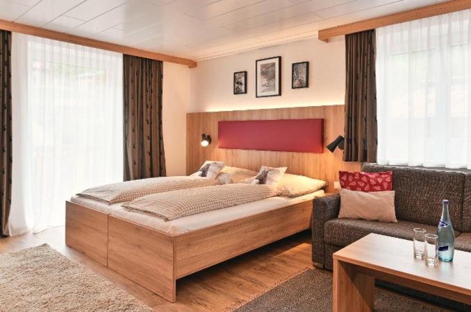 Haus Flexen rooms & apartments